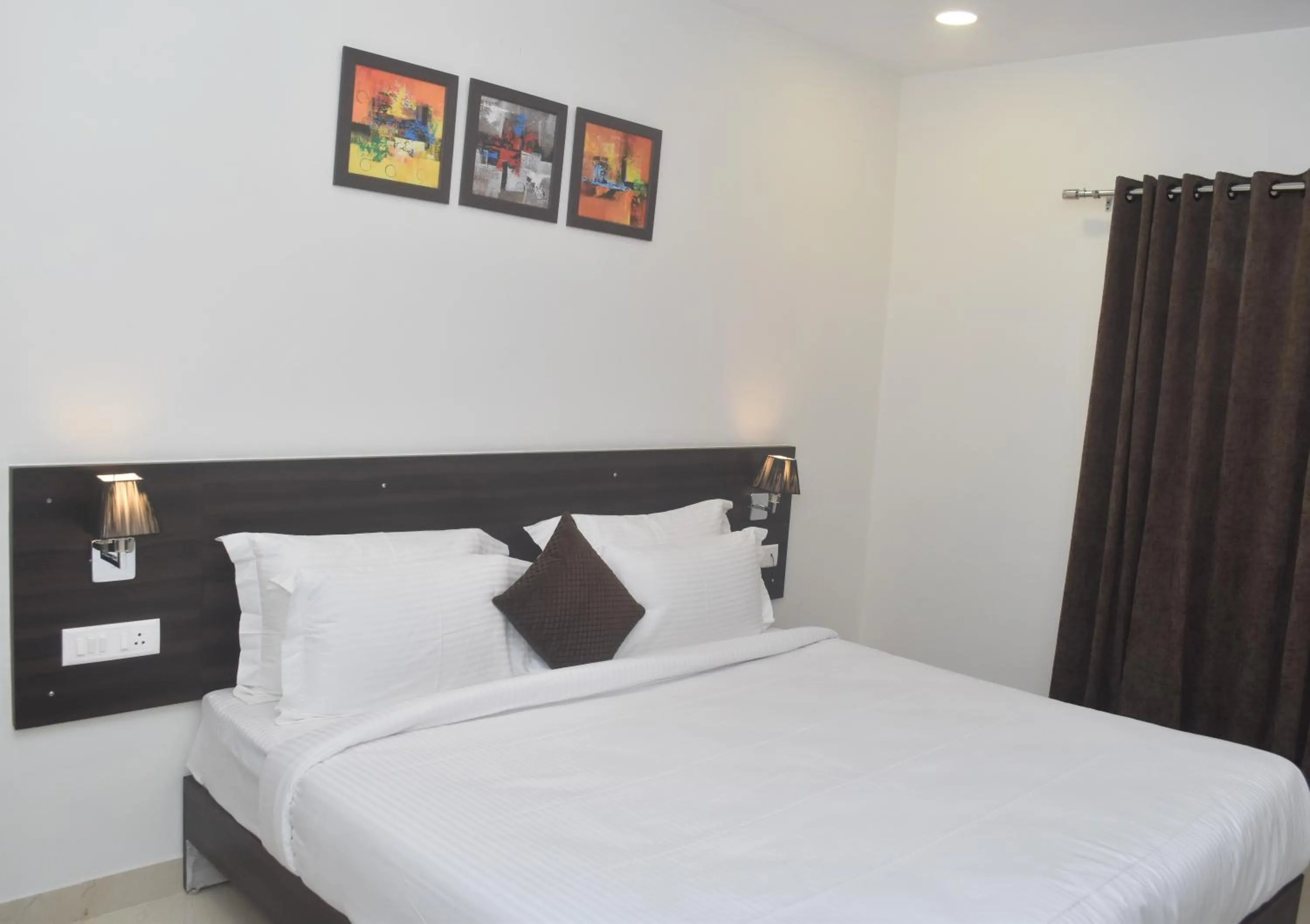 Bedroom, Bed in HOTEL CENTRUM