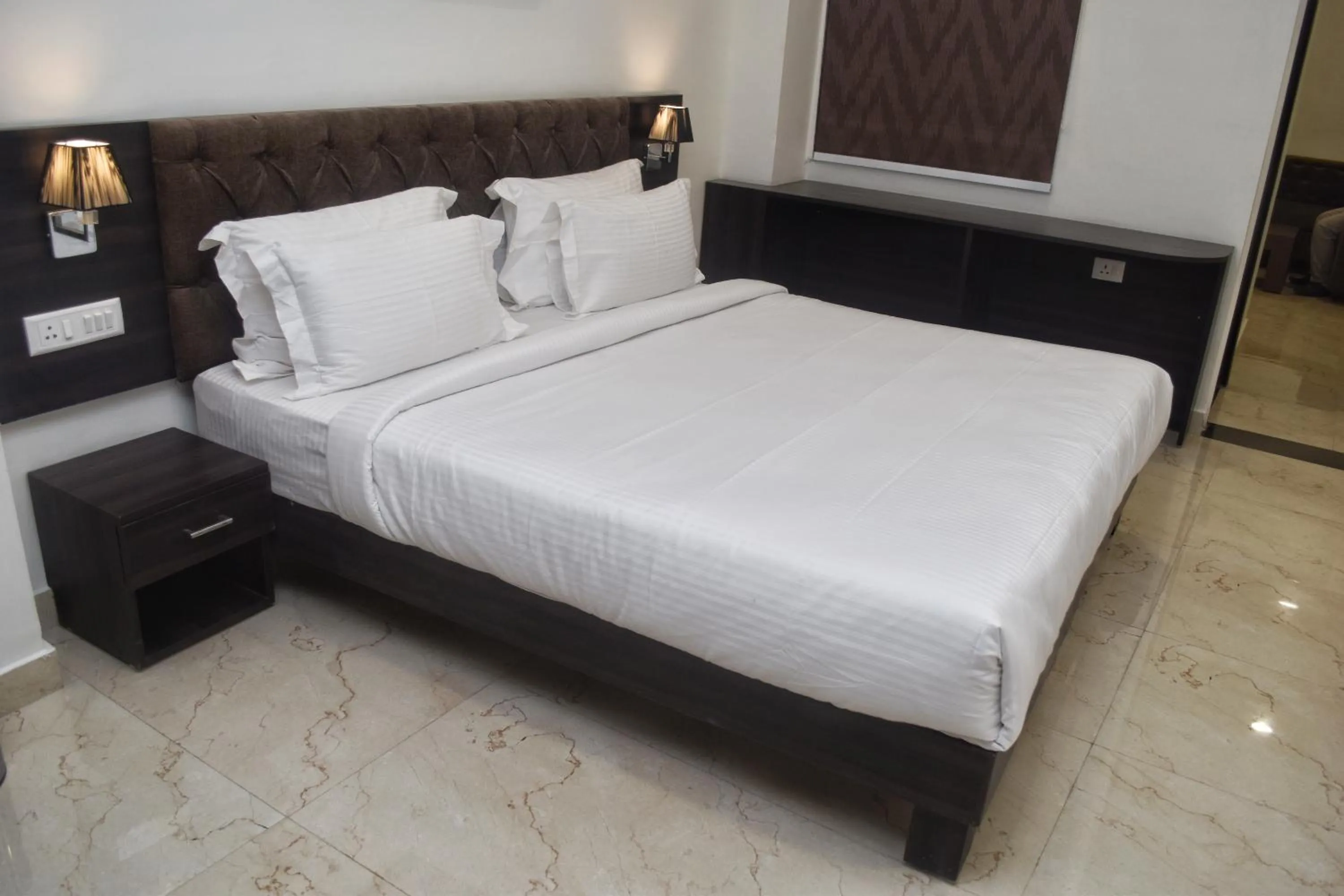 Bedroom, Bed in HOTEL CENTRUM