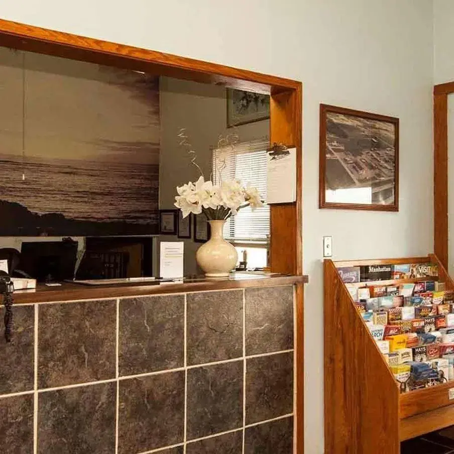 Lobby or reception in Oak Grove Inn Lobby or reception in Oak Grove Inn