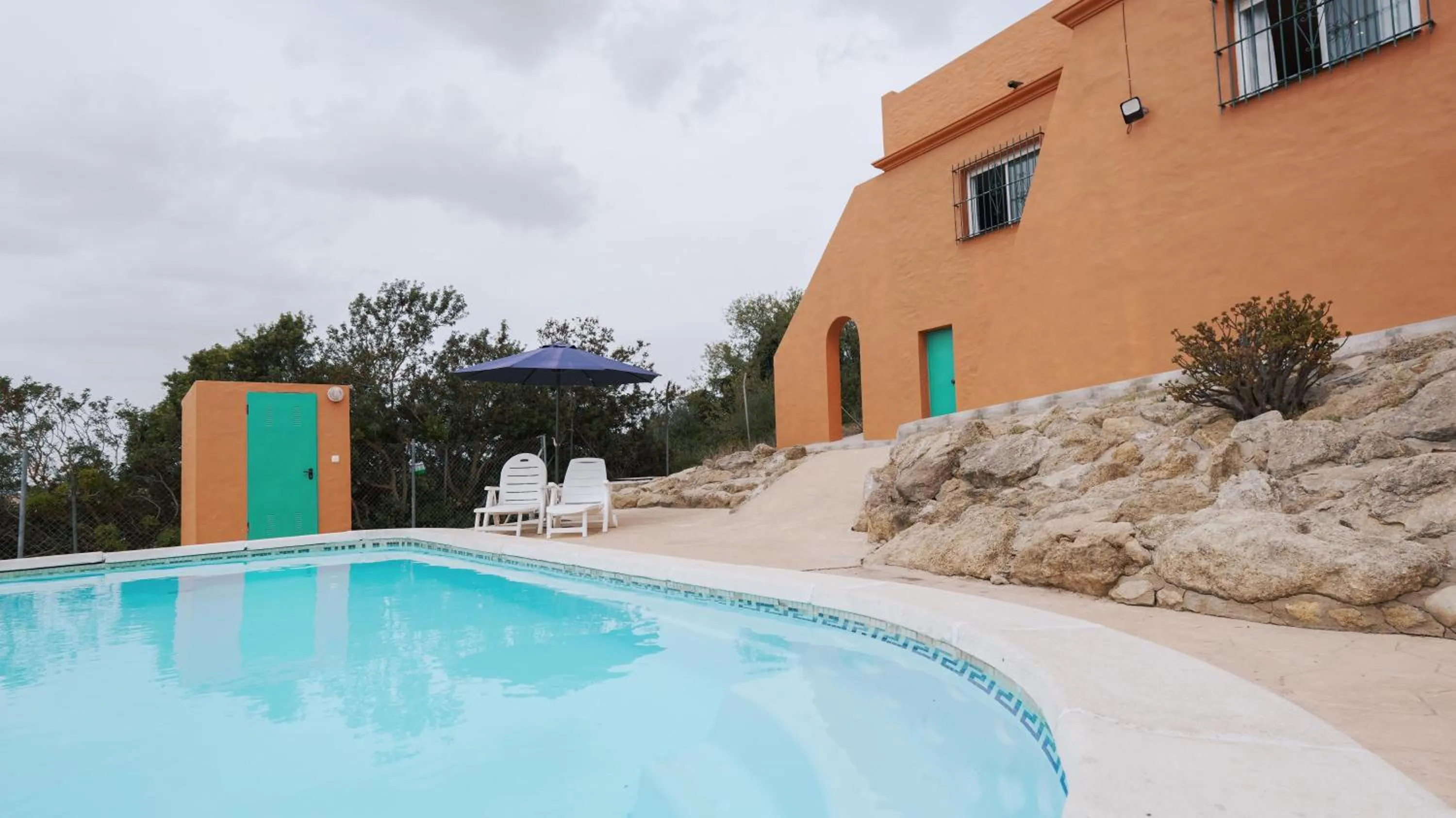 Swimming pool in Casa Rural Los Garrovillos by Fontanilla del Mar Holidays Rentals