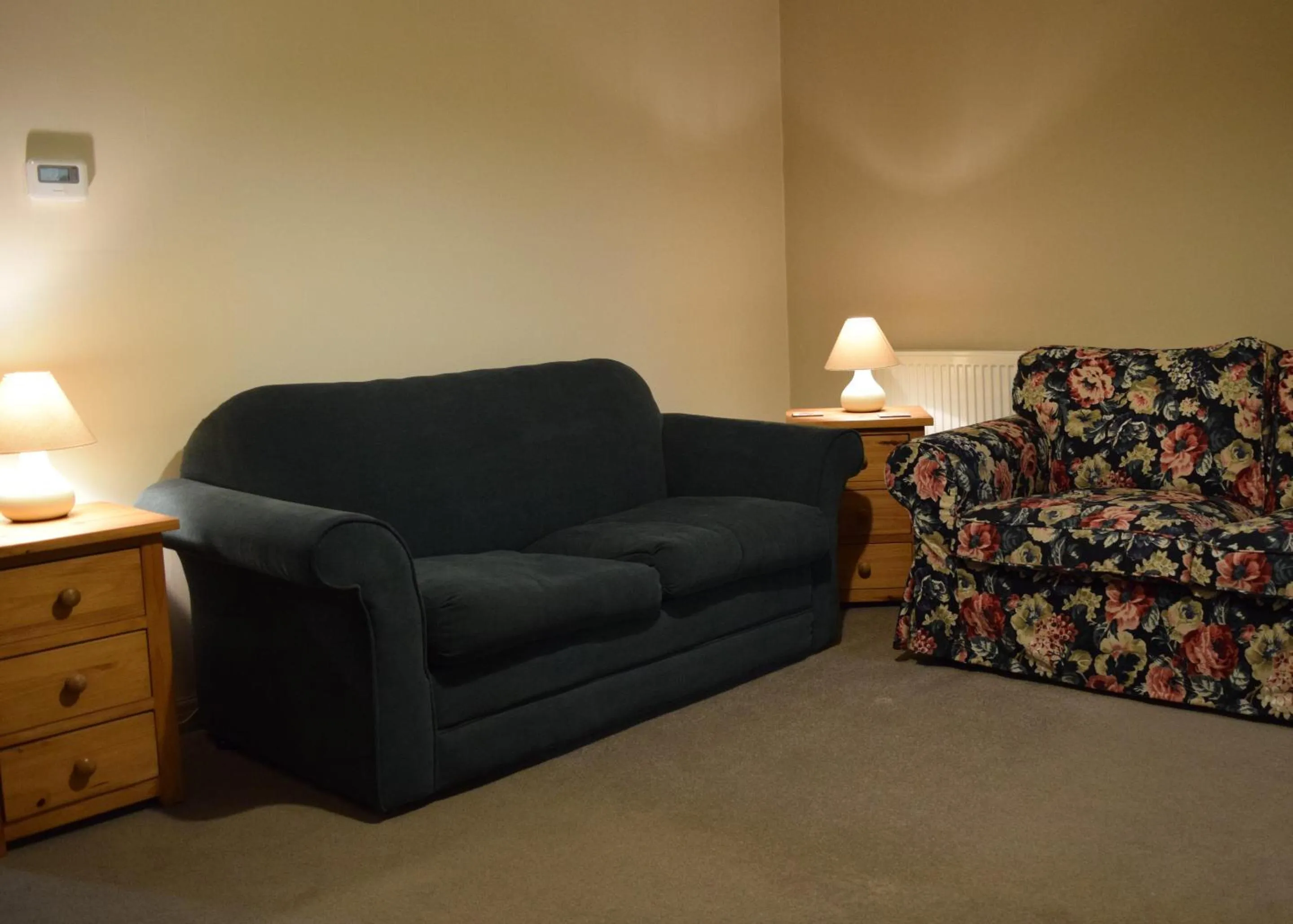 Living room in Sandhurst Farm Forge