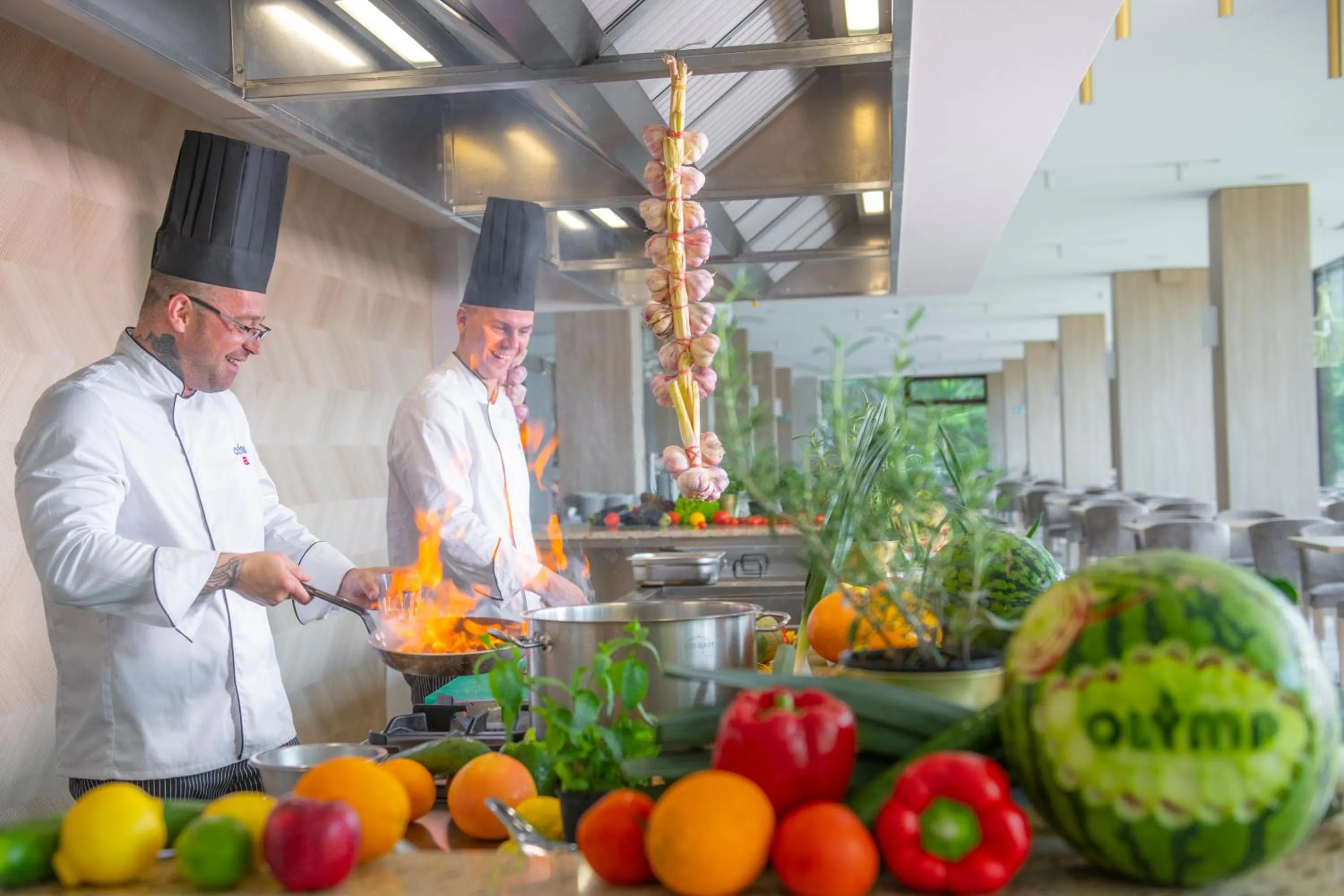 Restaurant/places to eat in Olymp IV