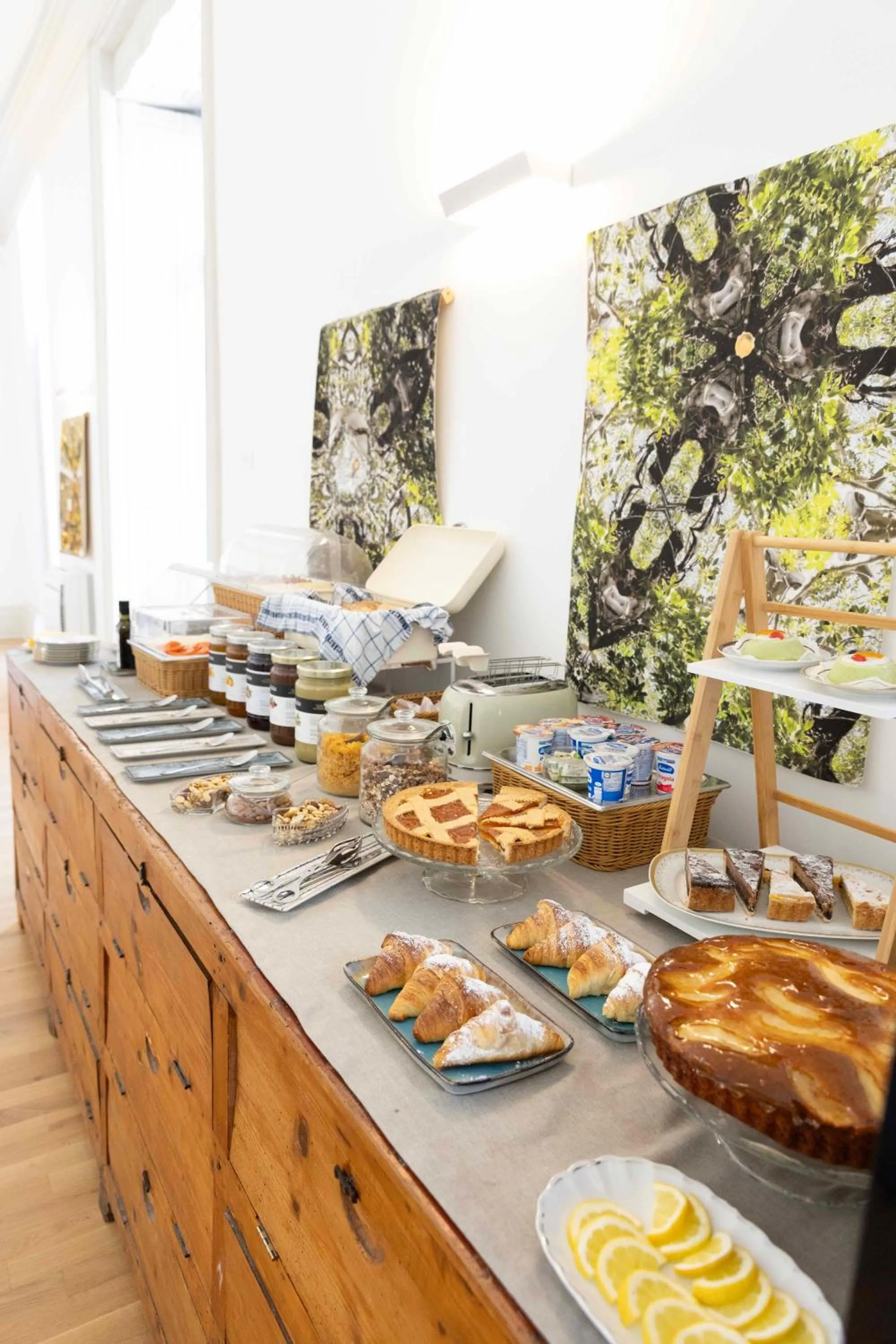 Breakfast in Divisi Suites & SPA