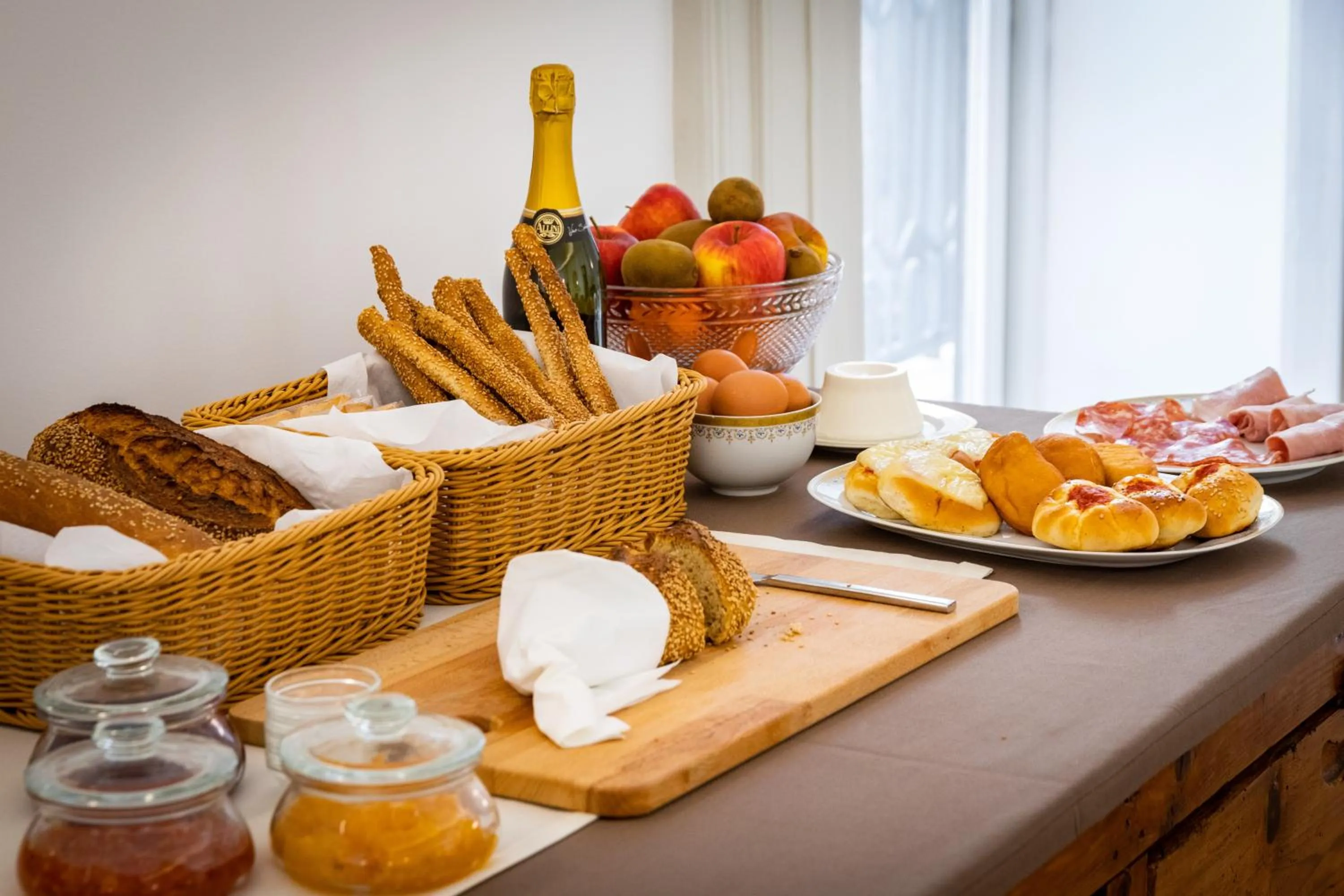 Breakfast in Divisi Suites & SPA