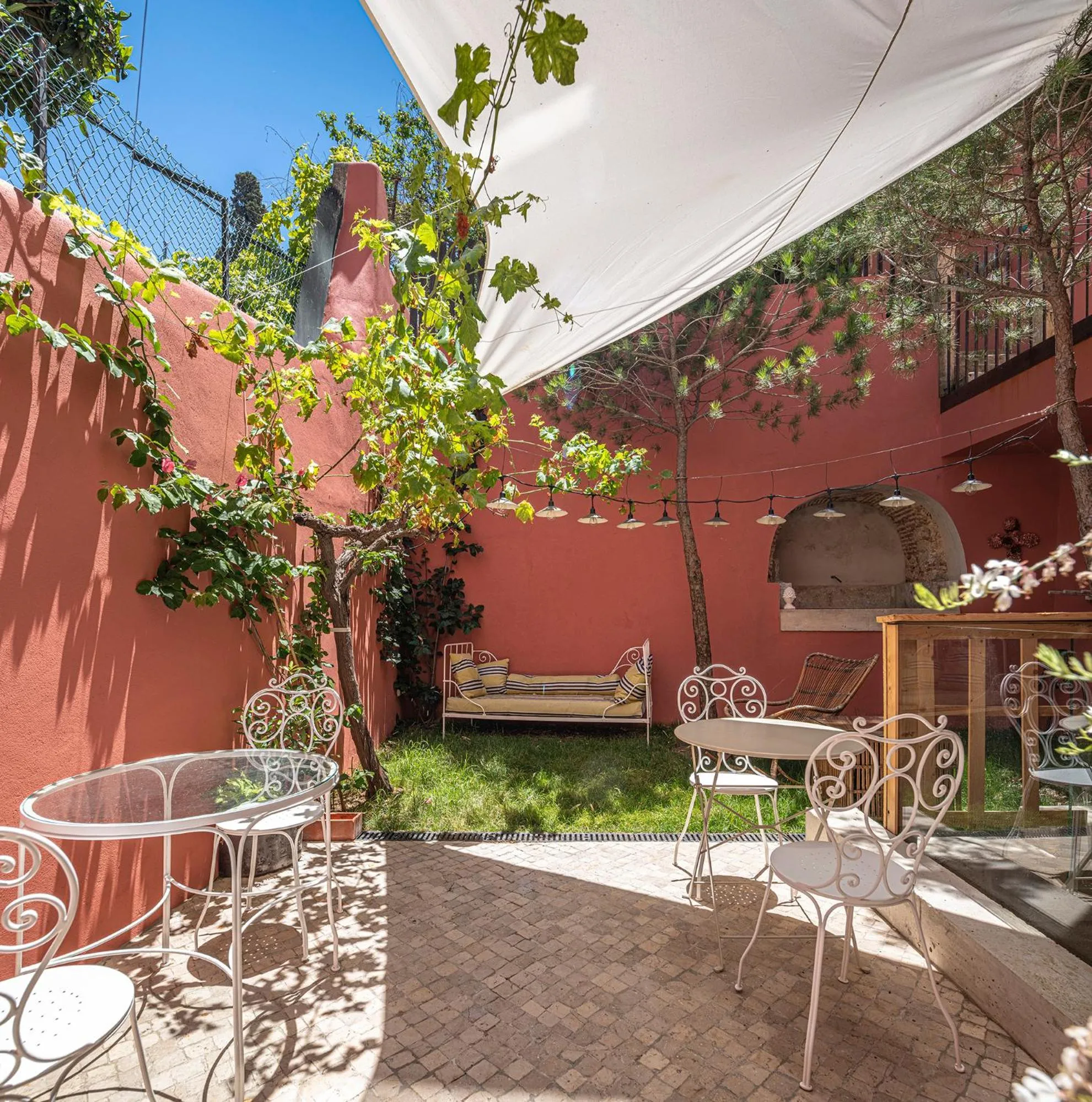 Patio in toctoctoc lisboa