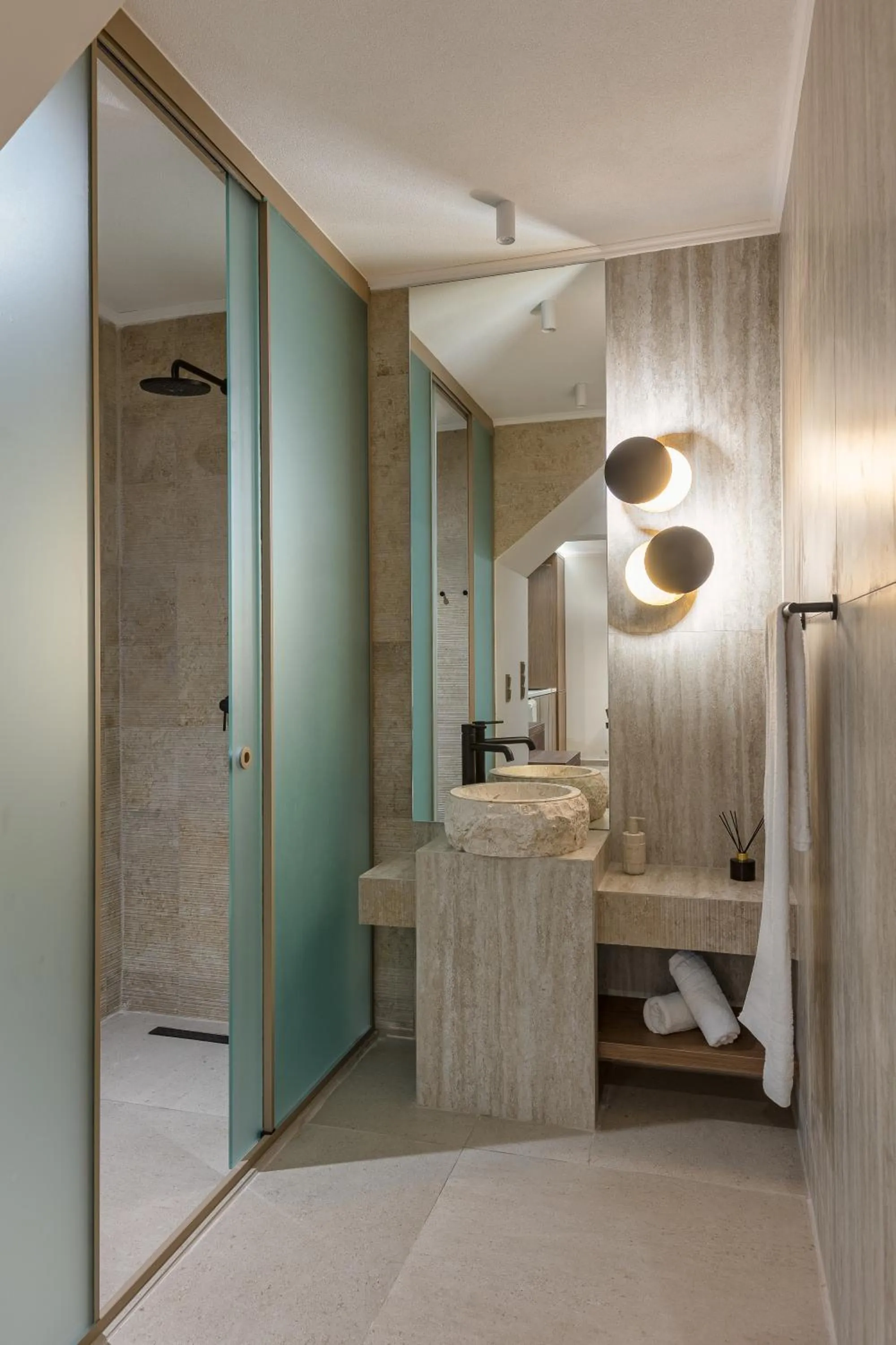 Scarabeo Suites & Villas Parga