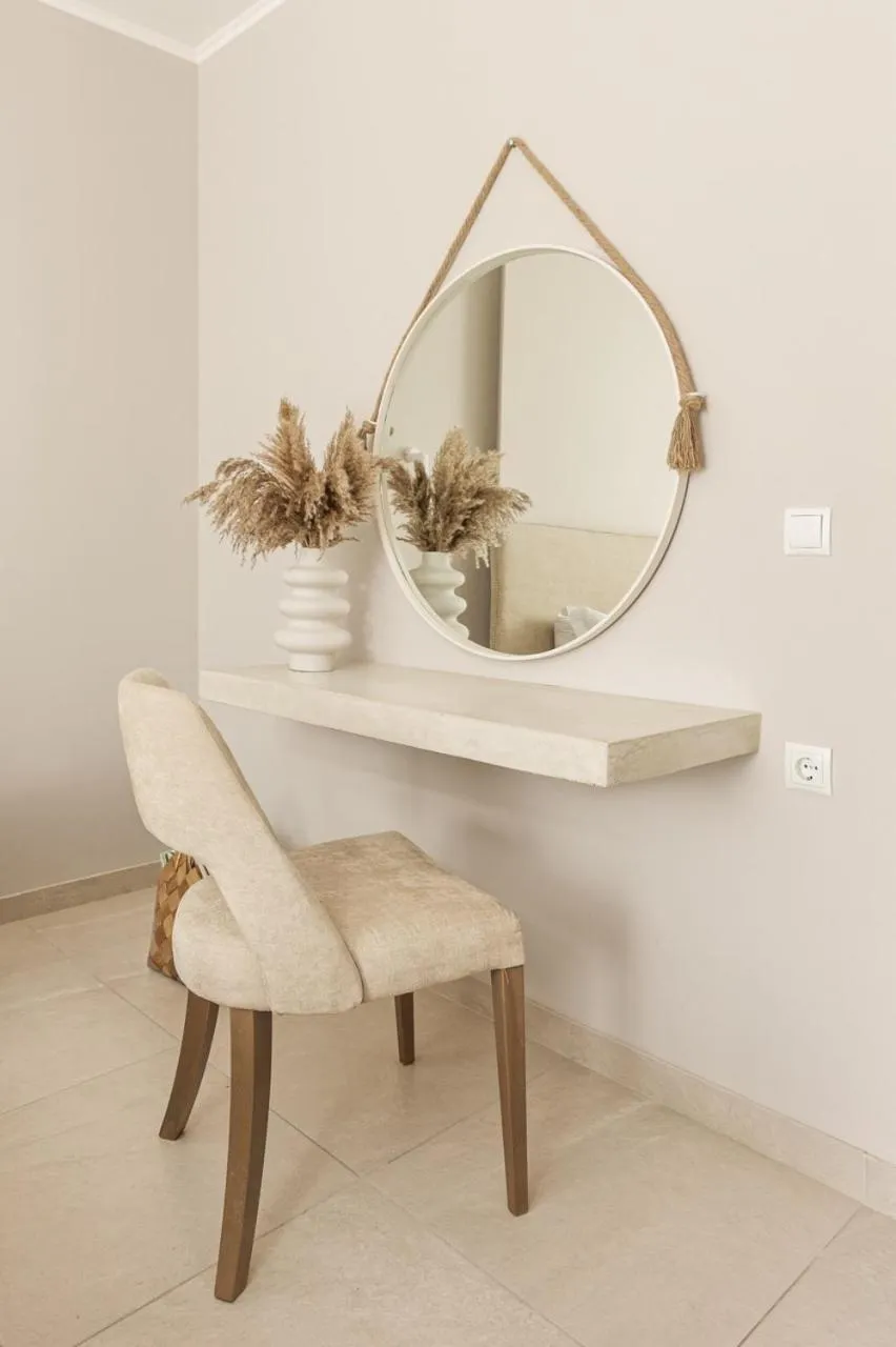 Scarabeo Suites & Villas Parga