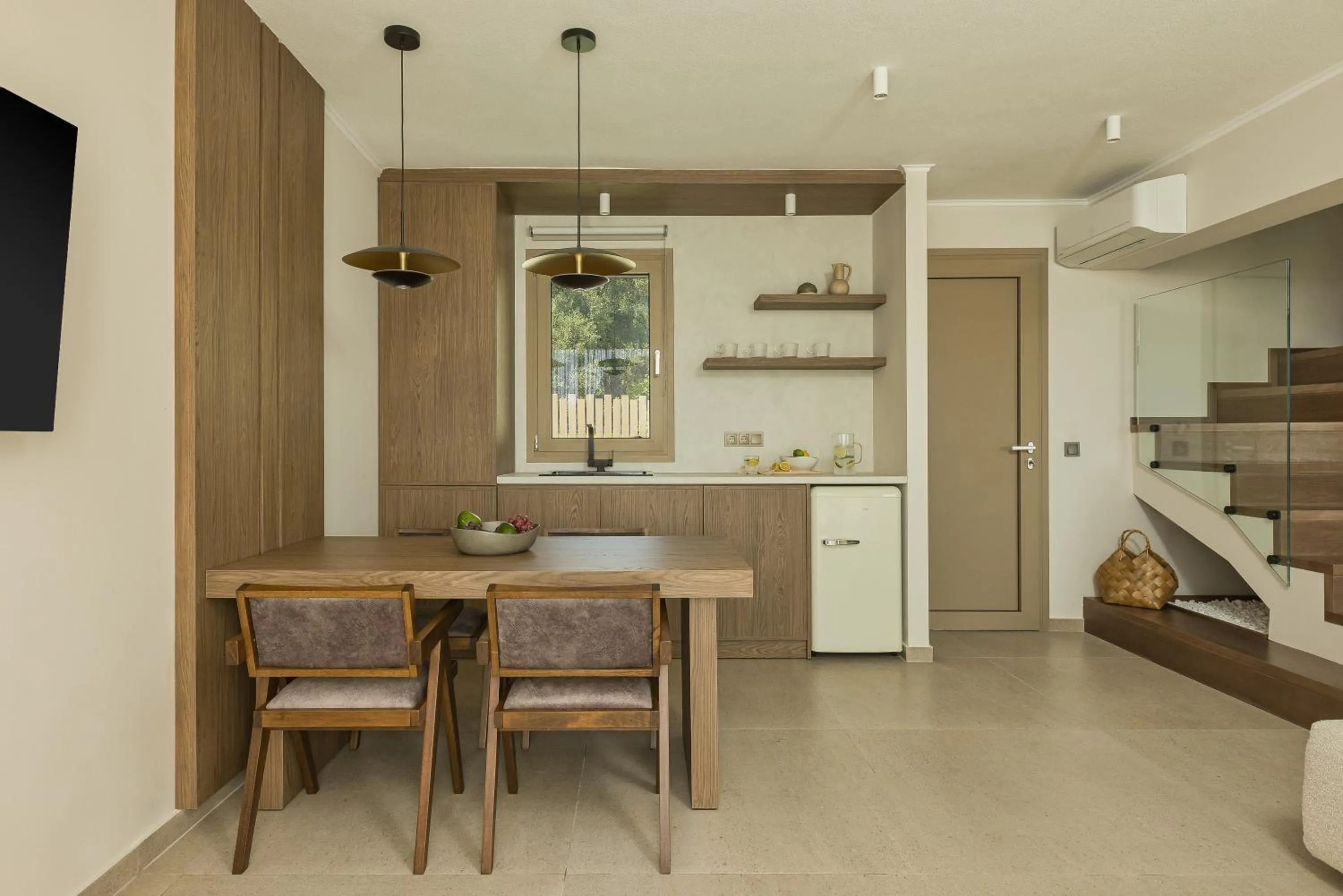 Scarabeo Suites & Villas Parga