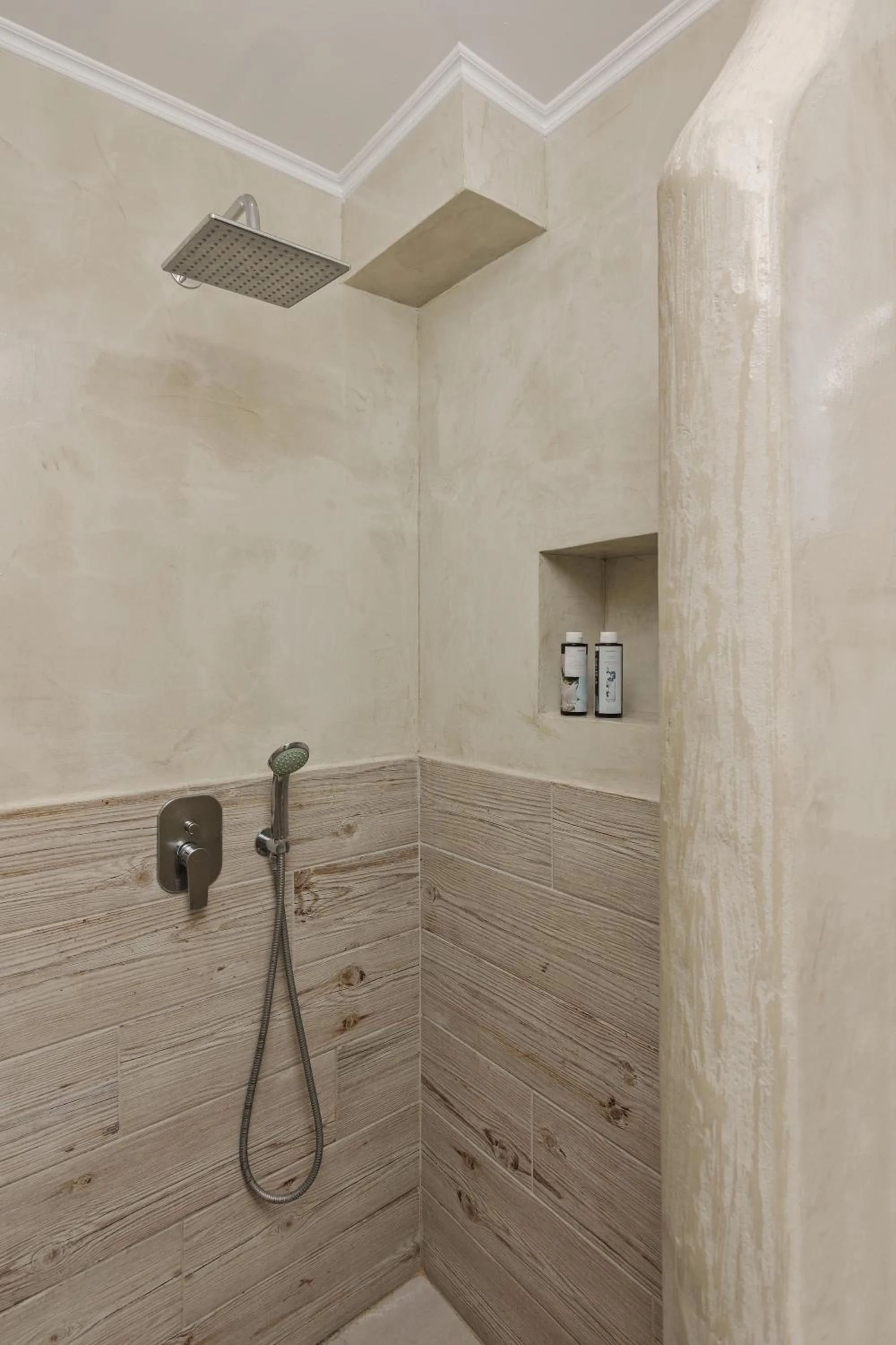 Scarabeo Suites & Villas Parga