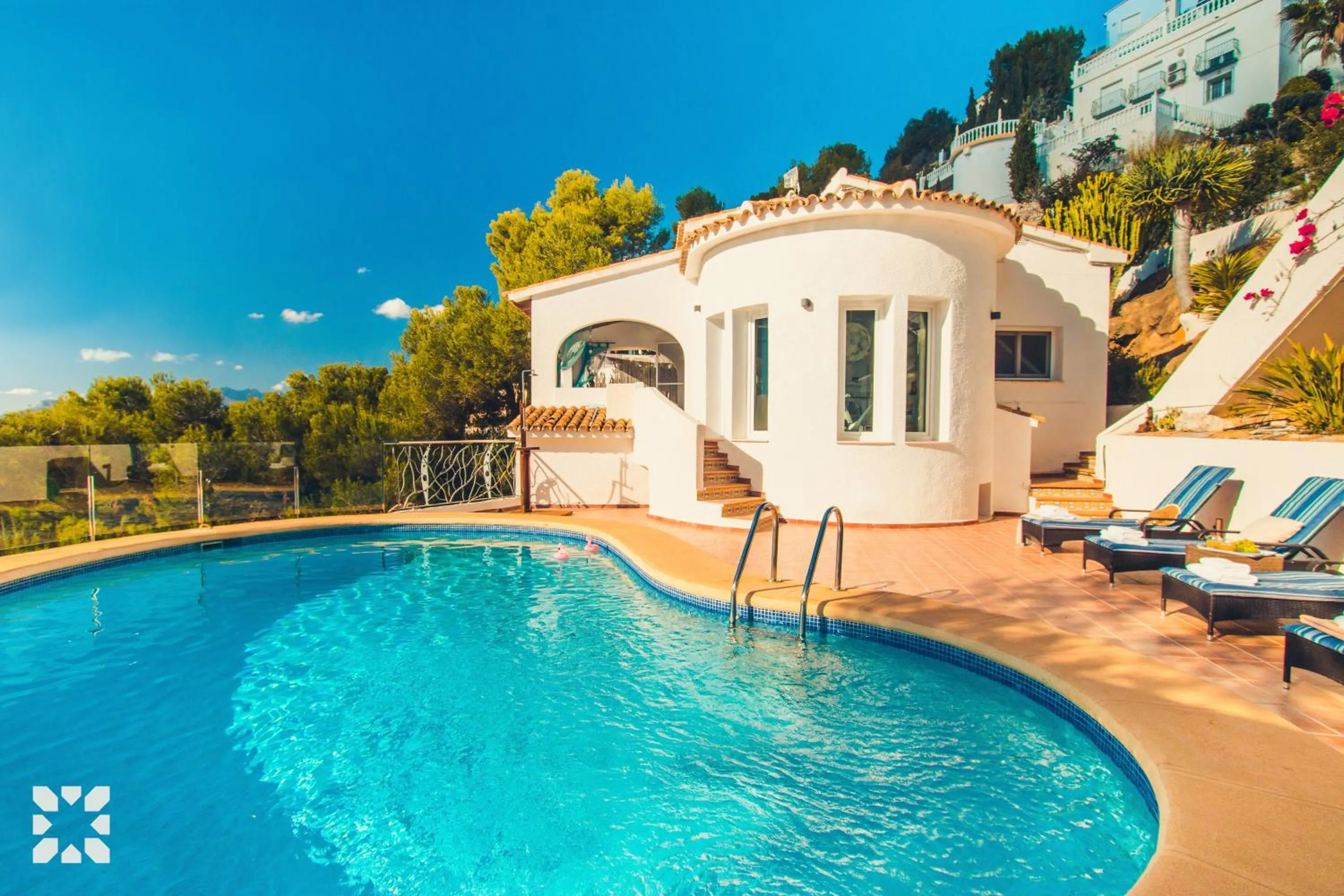 Villa Infinidad by Abahana Villas