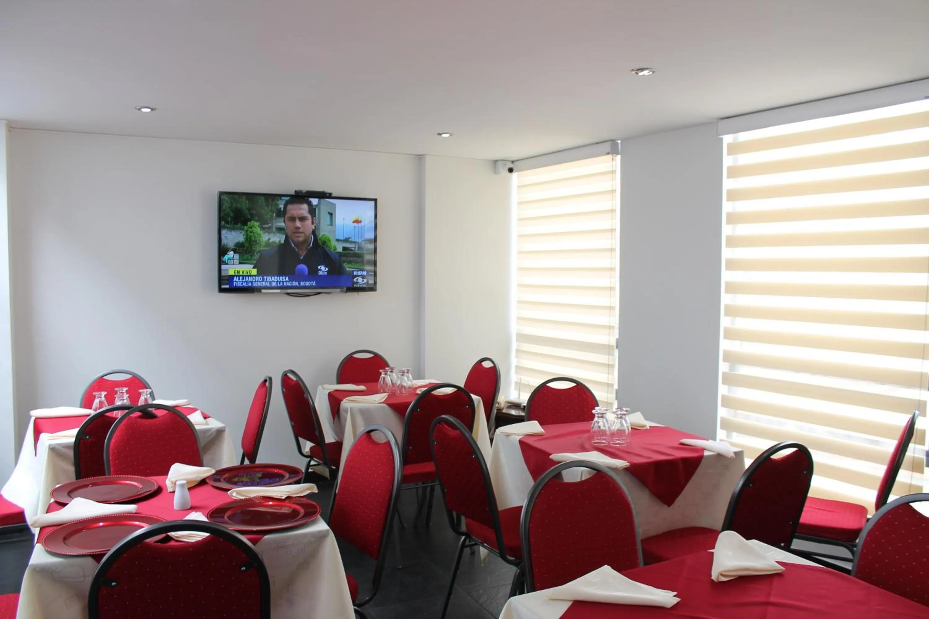 Restaurant/places to eat in Hotel Parque Santander Tunja