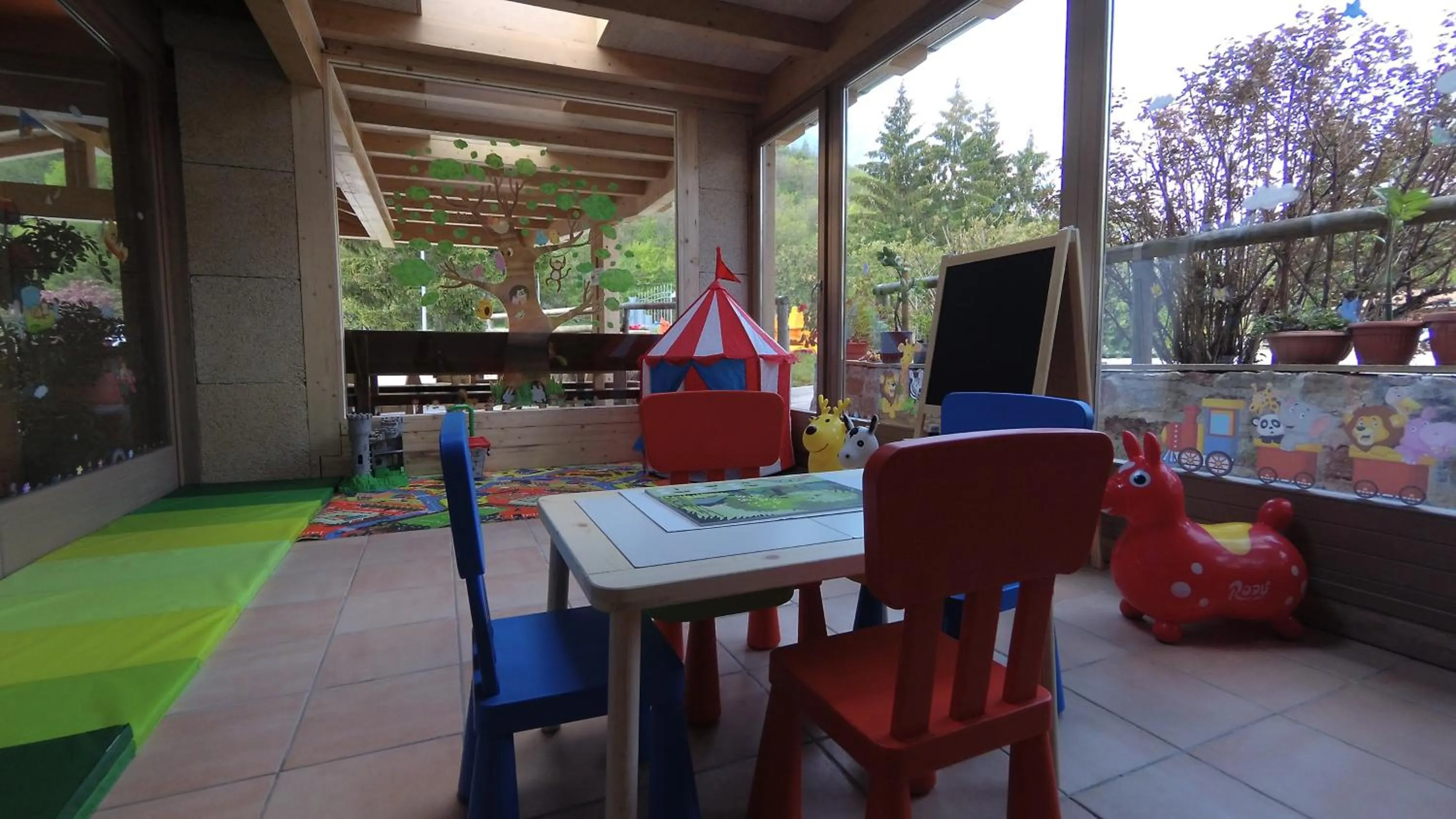 Area and facilities in RTA Hotel Le Vallene