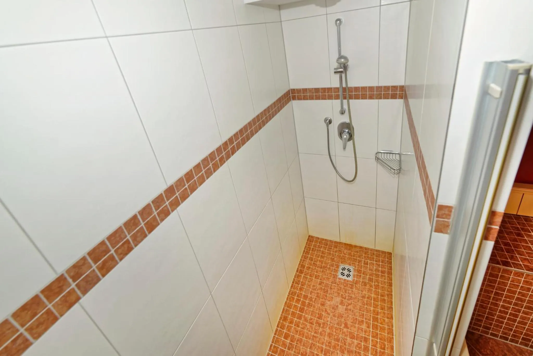 Shower in Ortnerhof - Ihr Zuhause am Fuße der Alpen
