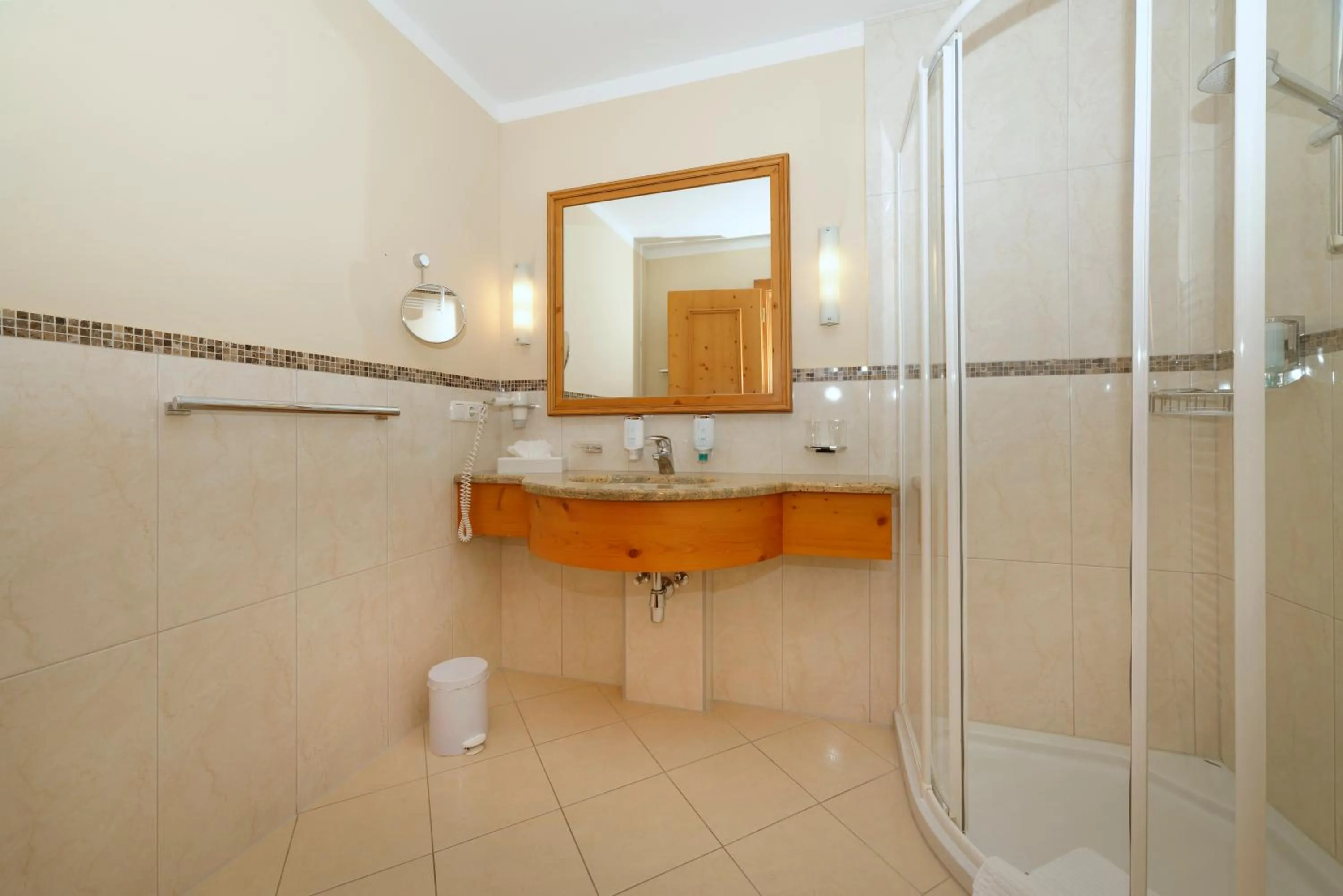 Shower in Ortnerhof - Ihr Zuhause am Fuße der Alpen