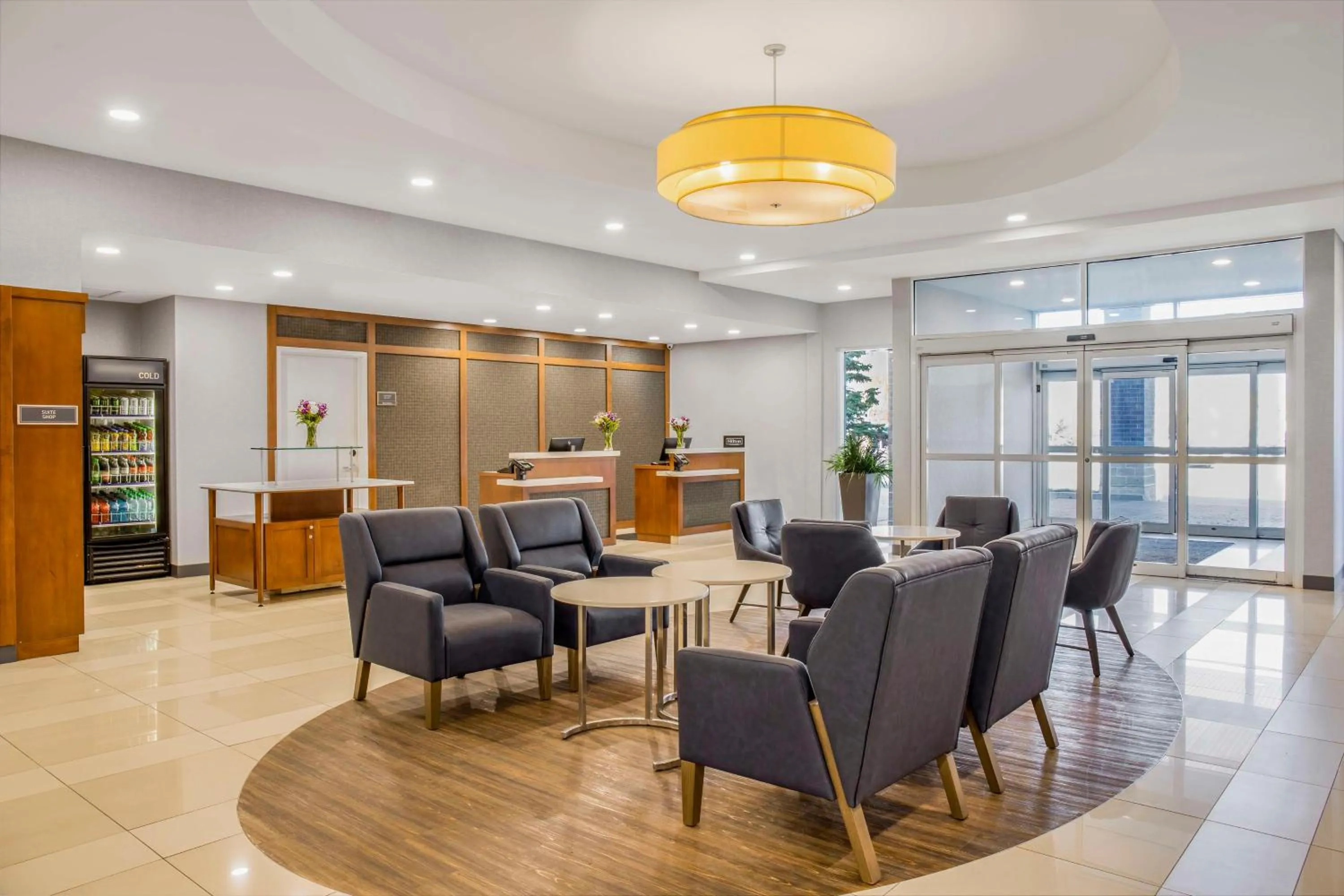 Lobby or reception in Homewood Suites by Hilton Winnipeg Airport - Polo Park