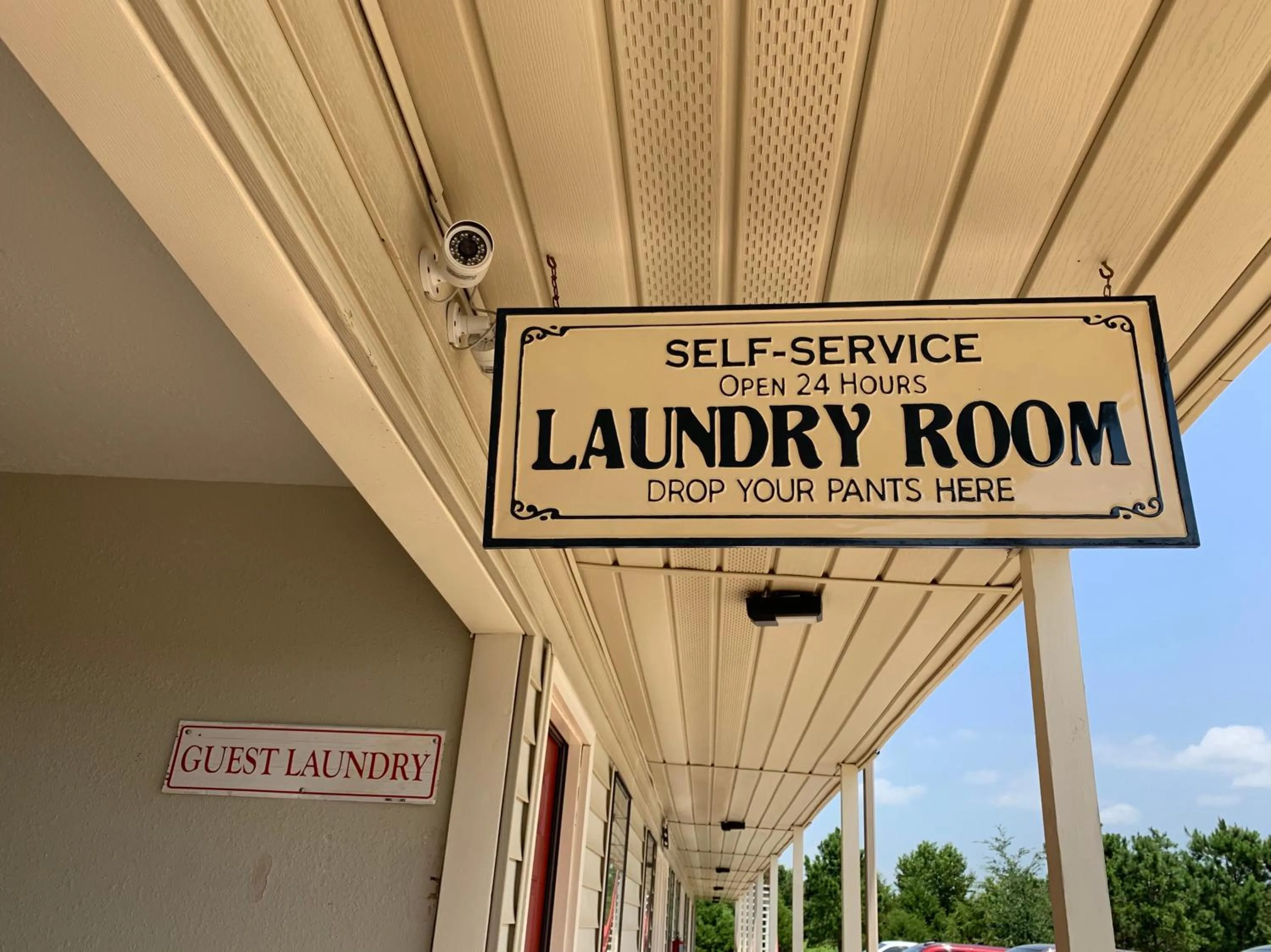 laundry in Southern Nights Motel