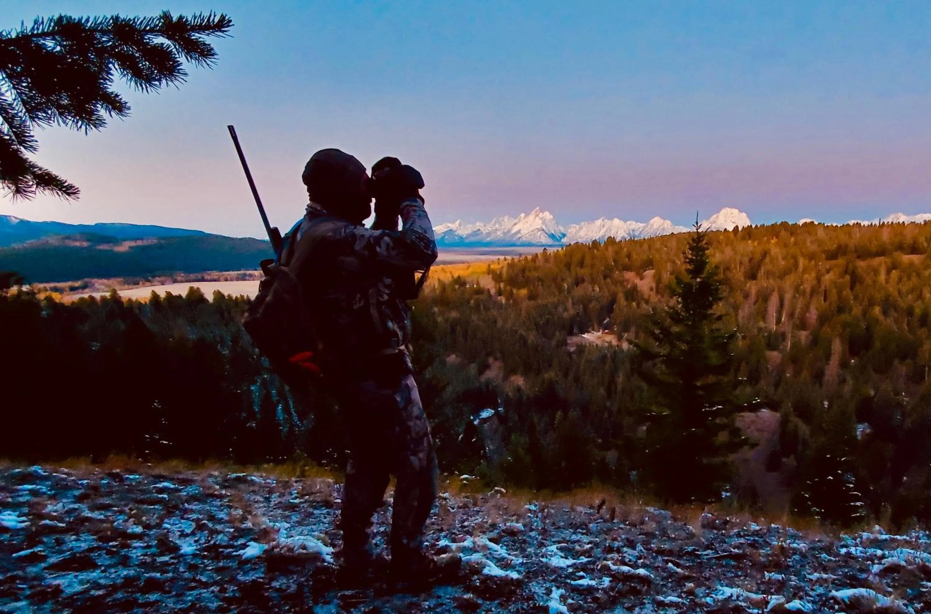 People in Heart Six Ranch