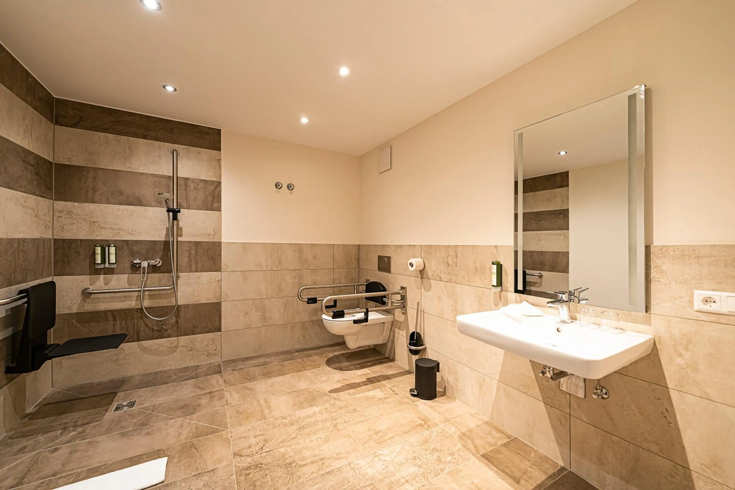 Shower in Robenstein Aktivhotel & SPA