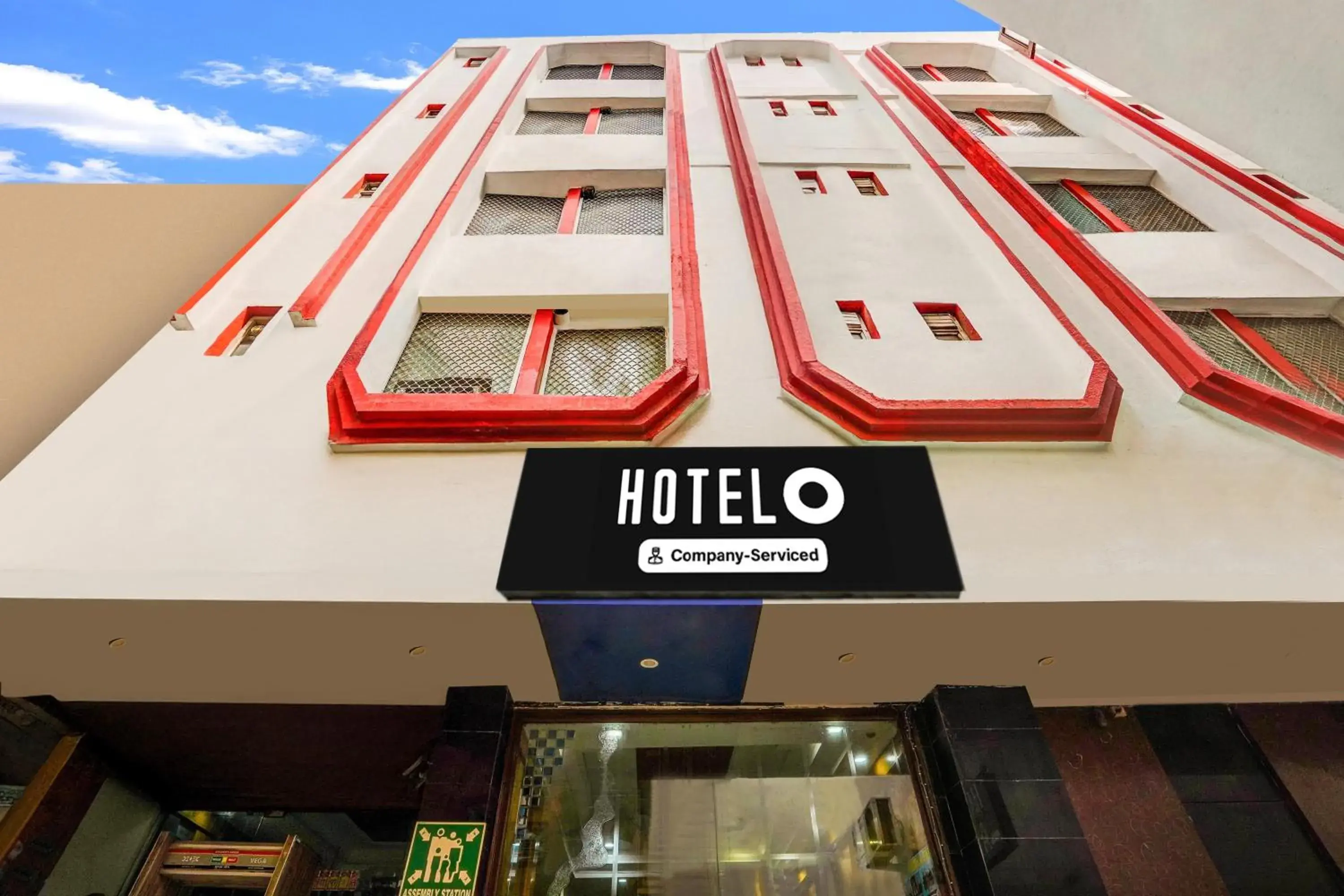 Facade/entrance in Super Hotel O Paharganj Near Railway Station Formerly Chand Palace Facade/entrance in Super Hotel O Paharganj Near Railway Station Formerly Chand Palace