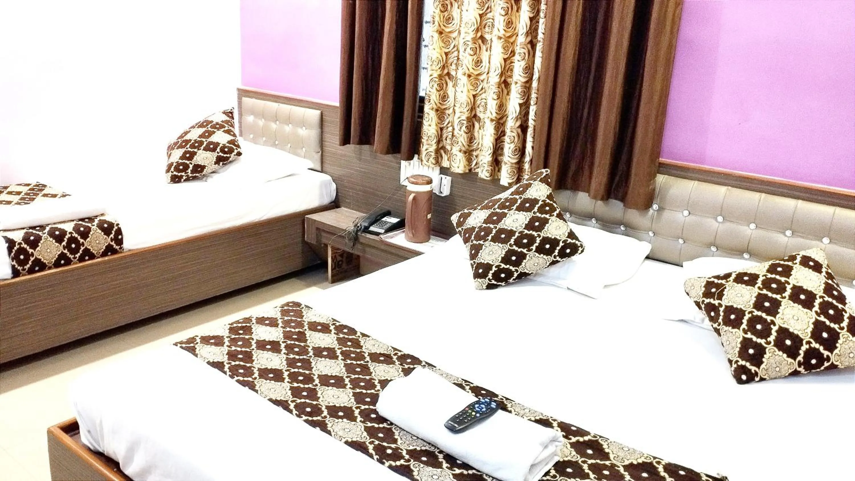 Bed in Sai Balaji Residency