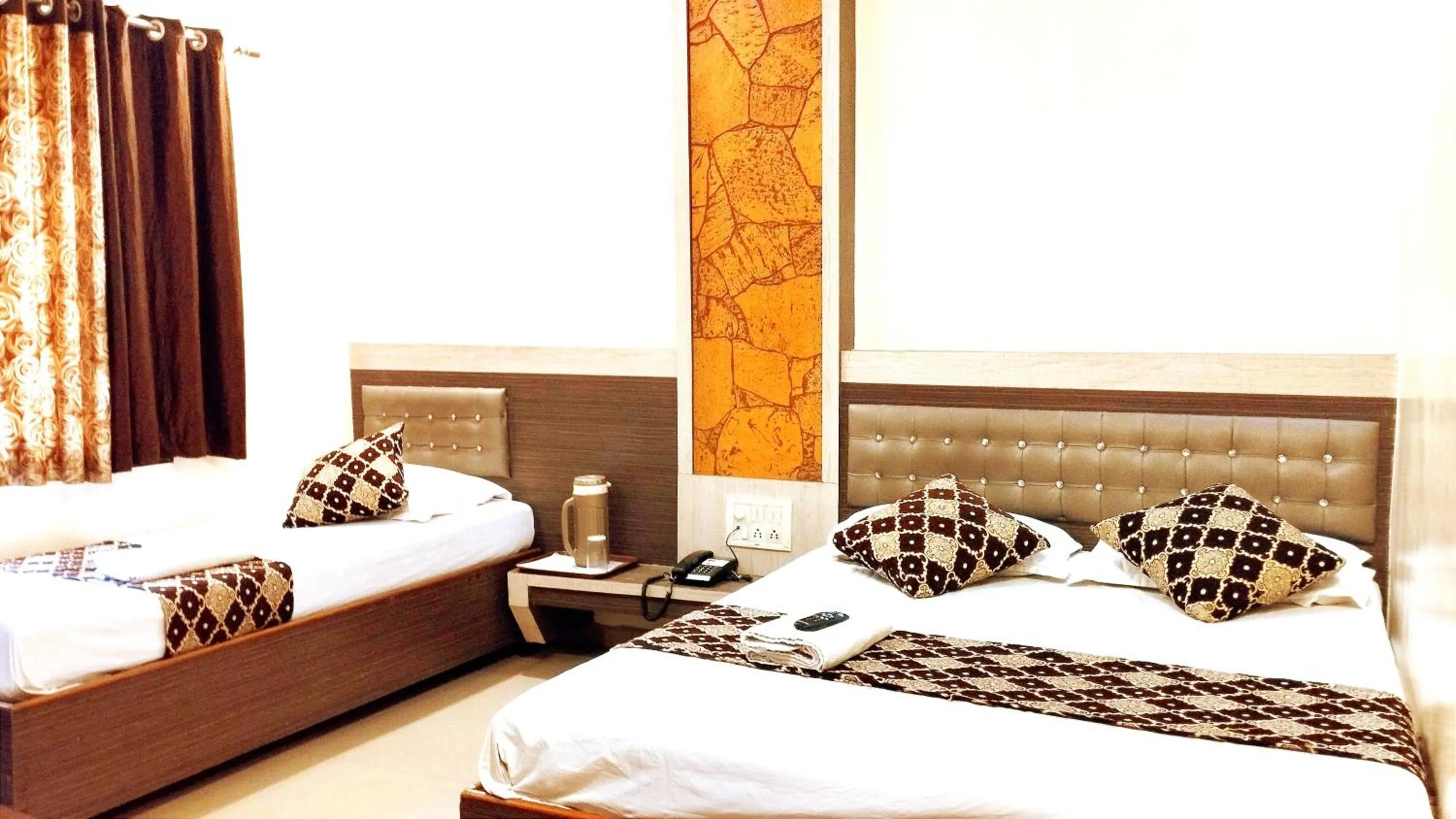 Bed in Sai Balaji Residency