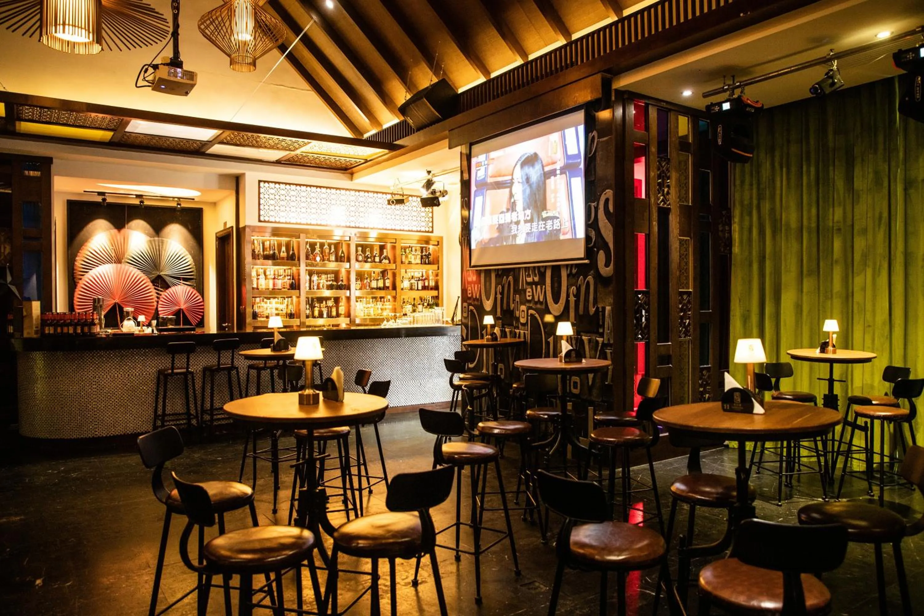 Lounge or bar in Harmona Resort & Spa Zhangjiajie