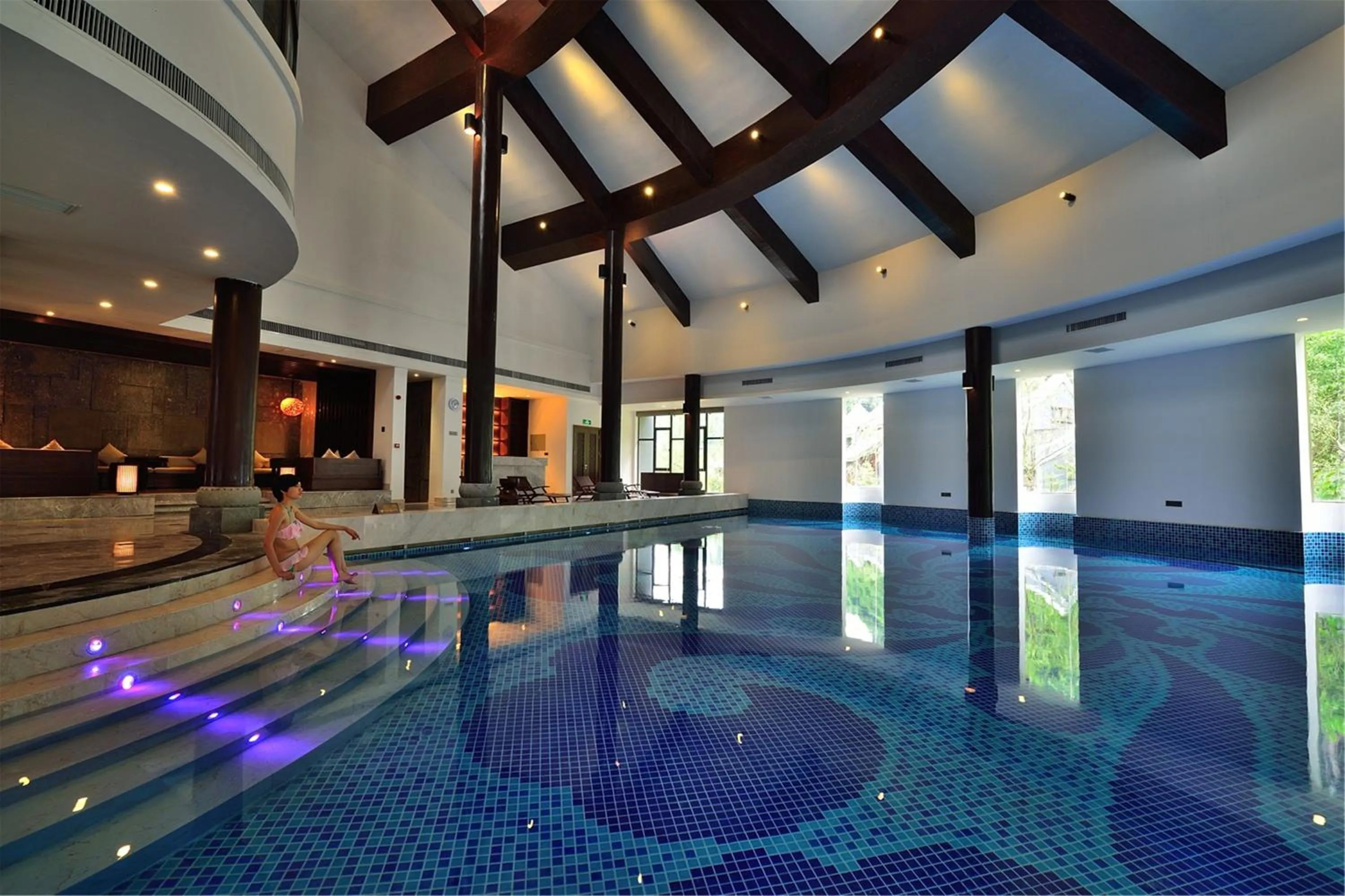 Swimming pool in Harmona Resort & Spa Zhangjiajie