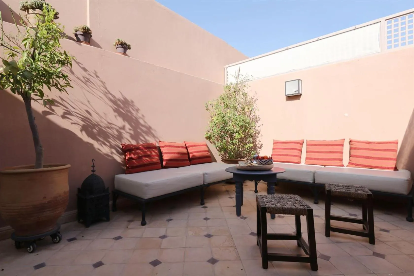 Riad Dar Safi, privatise 6 à 8 pers, bain exterieur