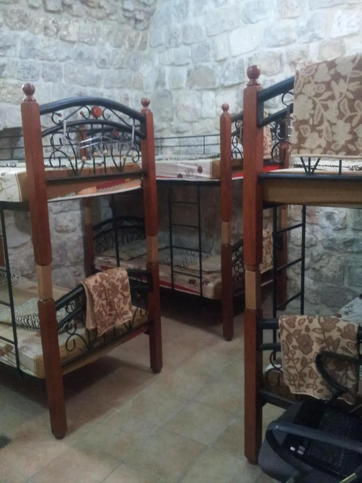 Bunk Bed in 10-Bed Mixed Dormitory Room in Bab El-Silsileh Hostel Bunk Bed in 10-Bed Mixed Dormitory Room in Bab El-Silsileh Hostel