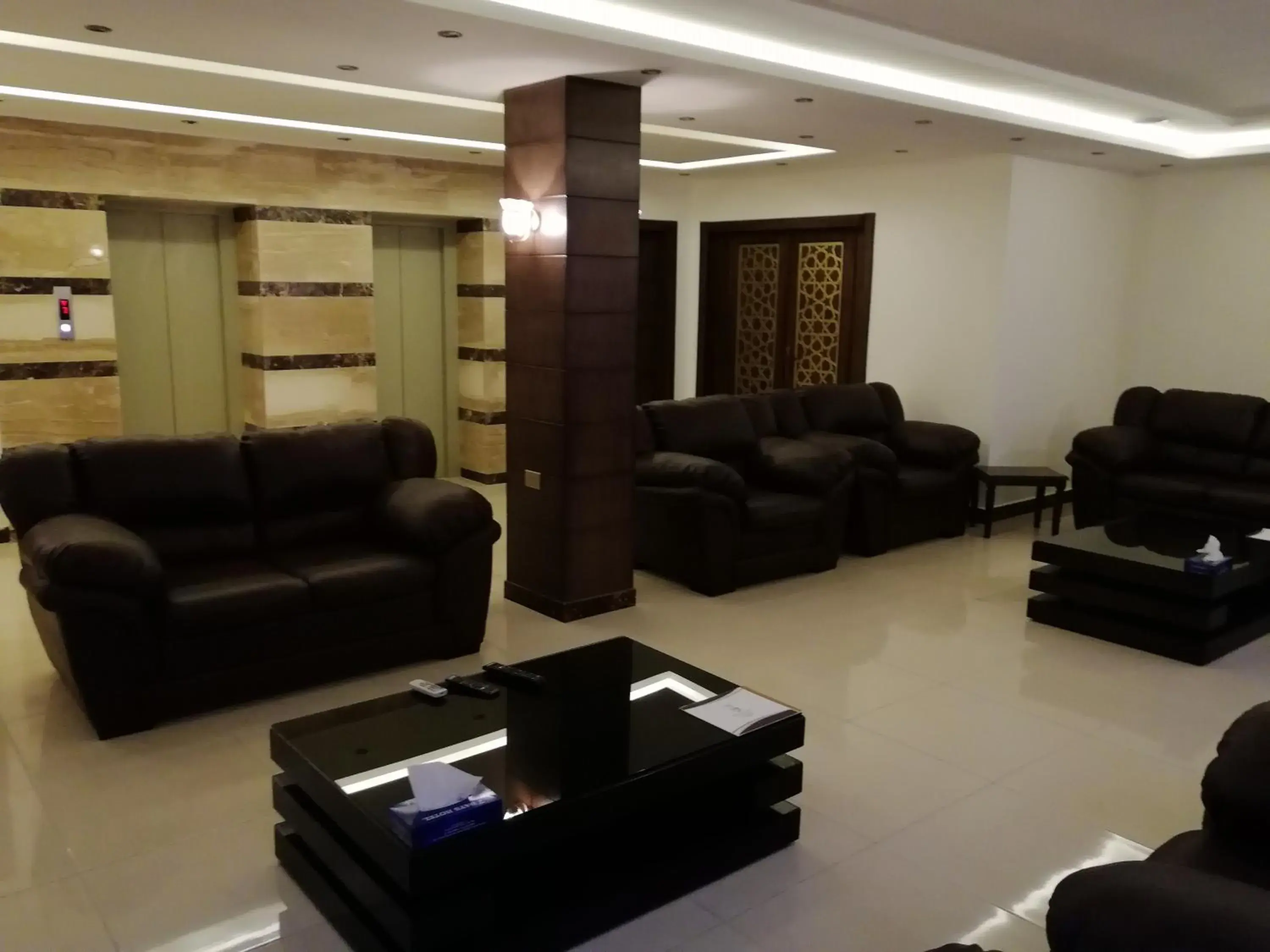 Breakfast in Seven Days Hotel Breakfast in Seven Days Hotel