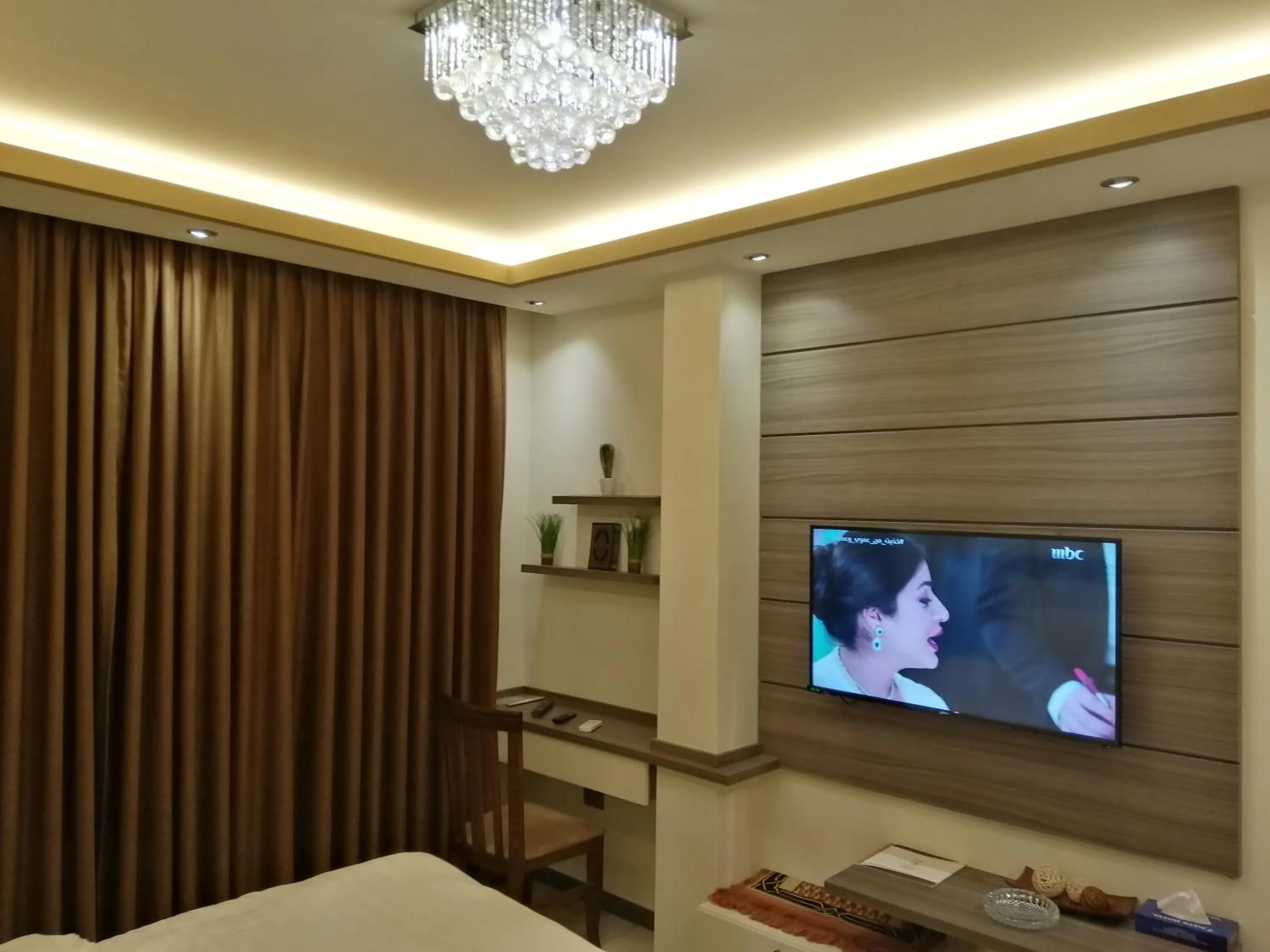 Bed in Seven Days Hotel