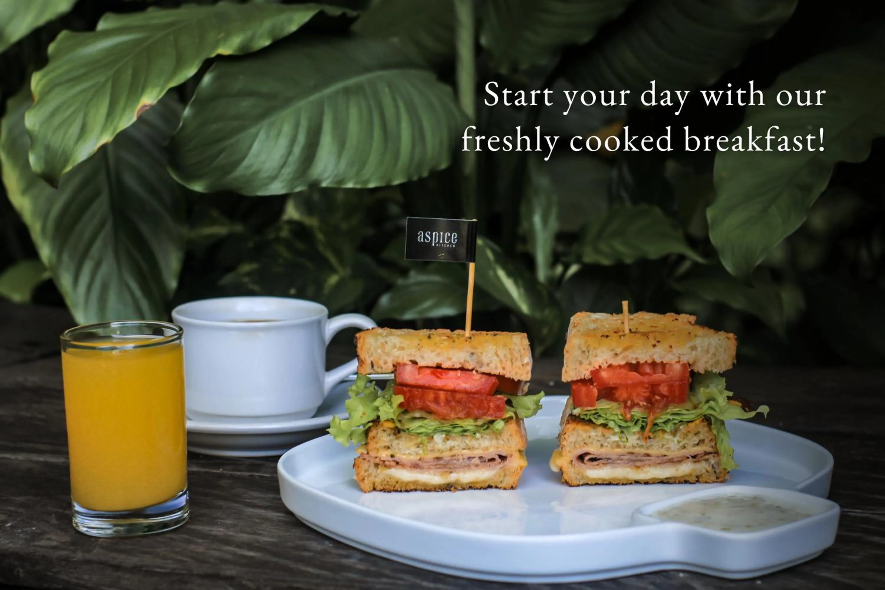 Food and drinks in Grandmas Plus Hotel Airport