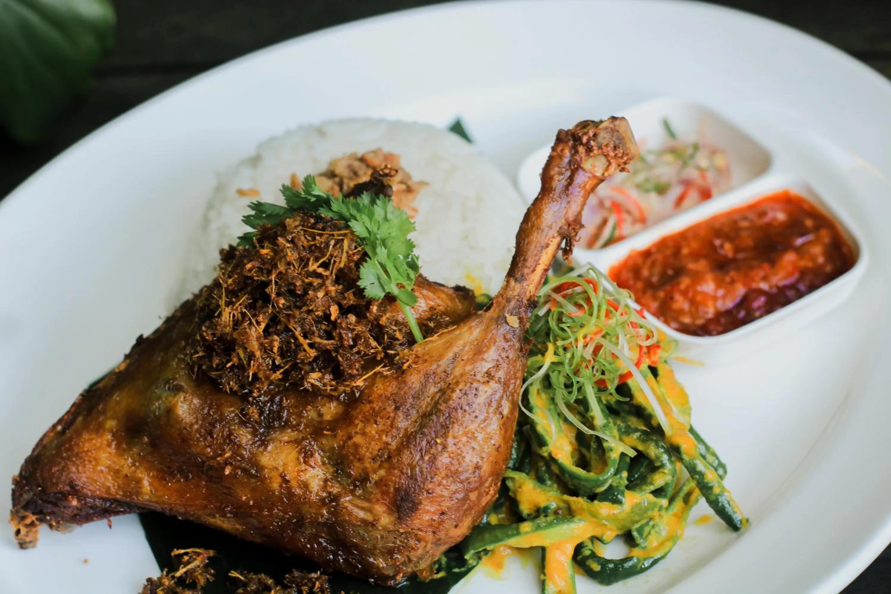 Food in Grandmas Plus Hotel Airport