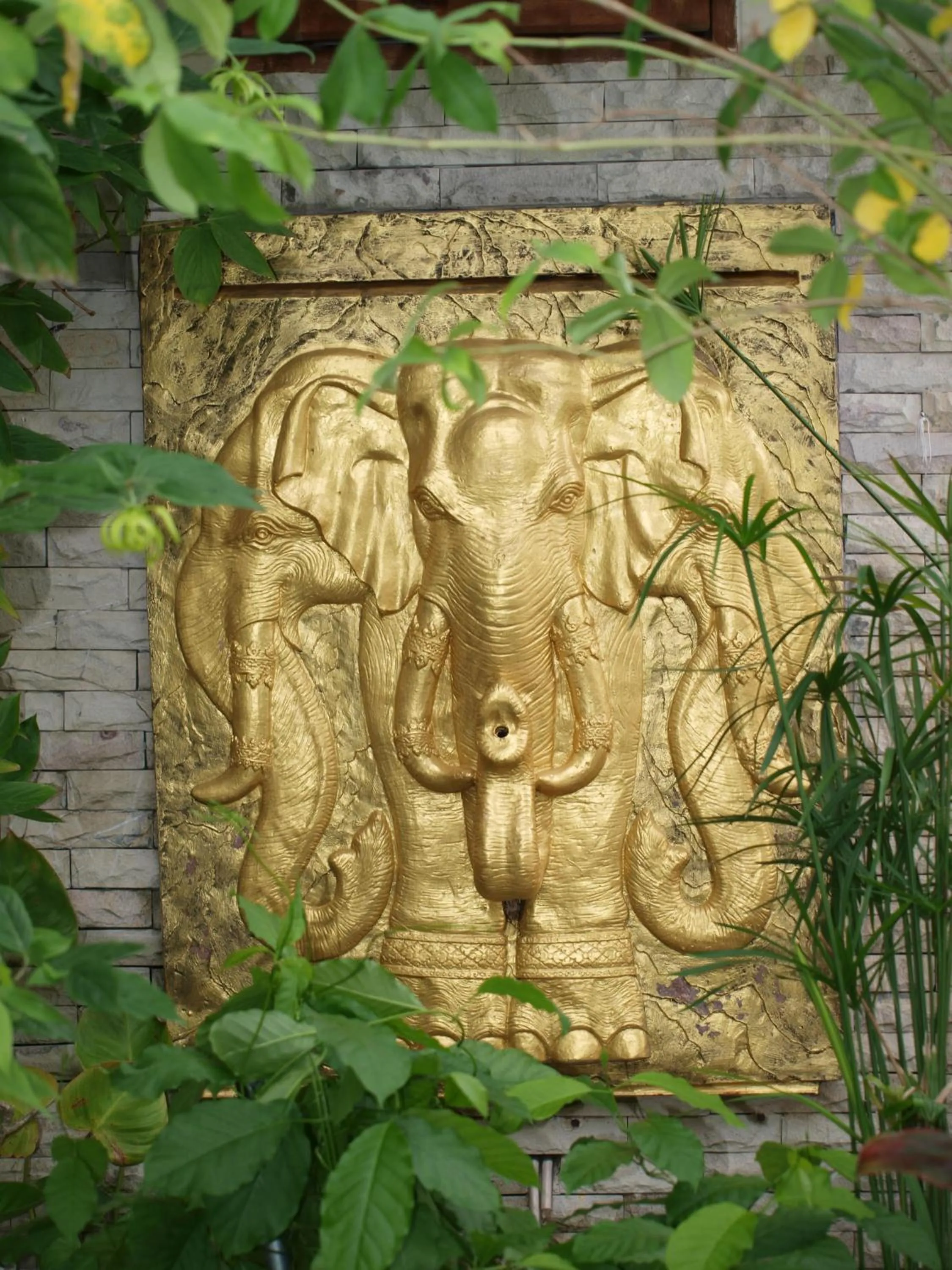 Facade/entrance in Palmview Resort