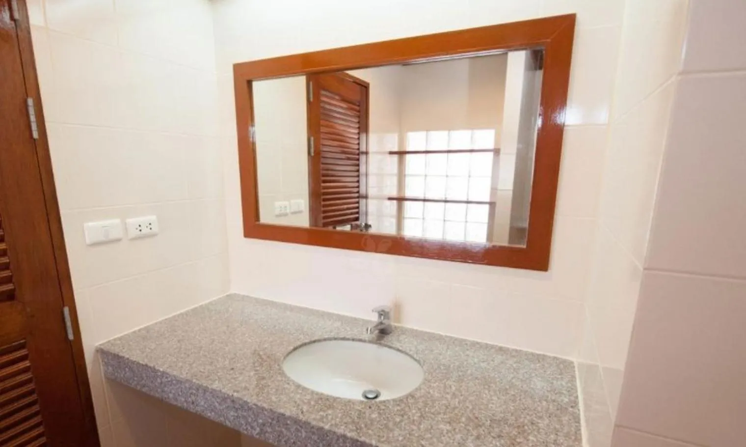 Bathroom in Palmview Resort