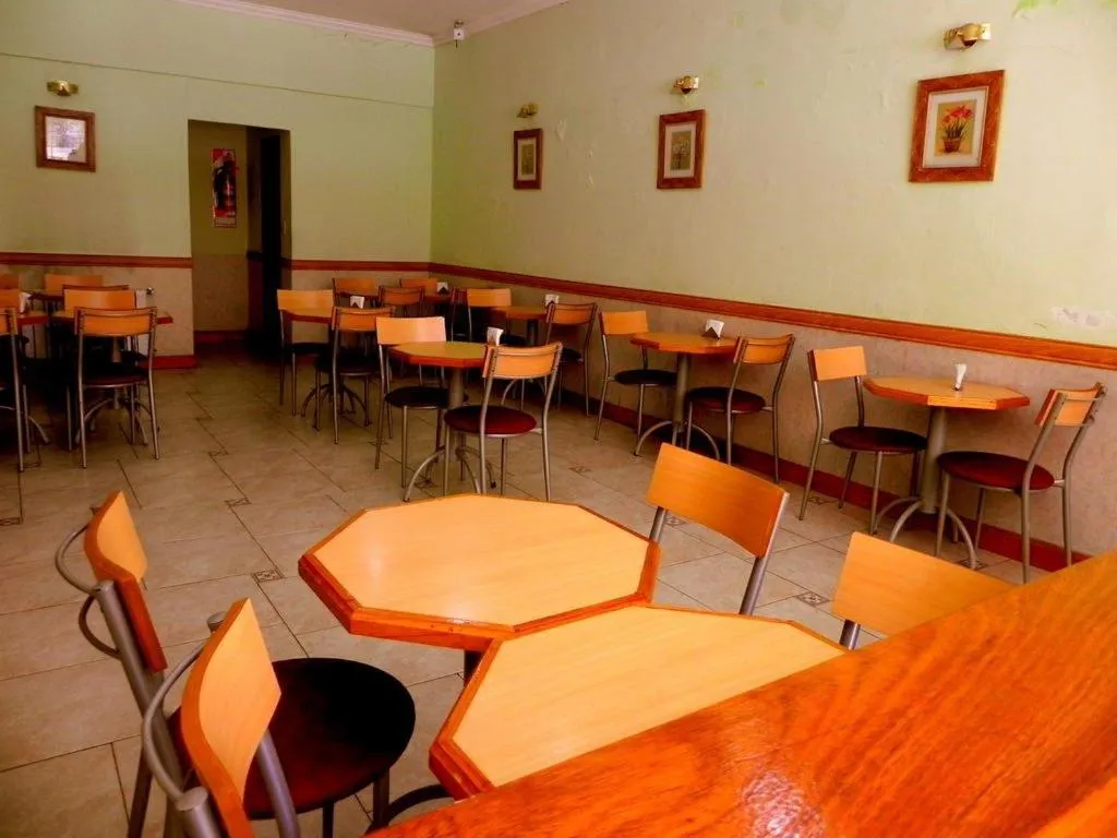 Restaurant/places to eat in Gran Hotel Oriental
