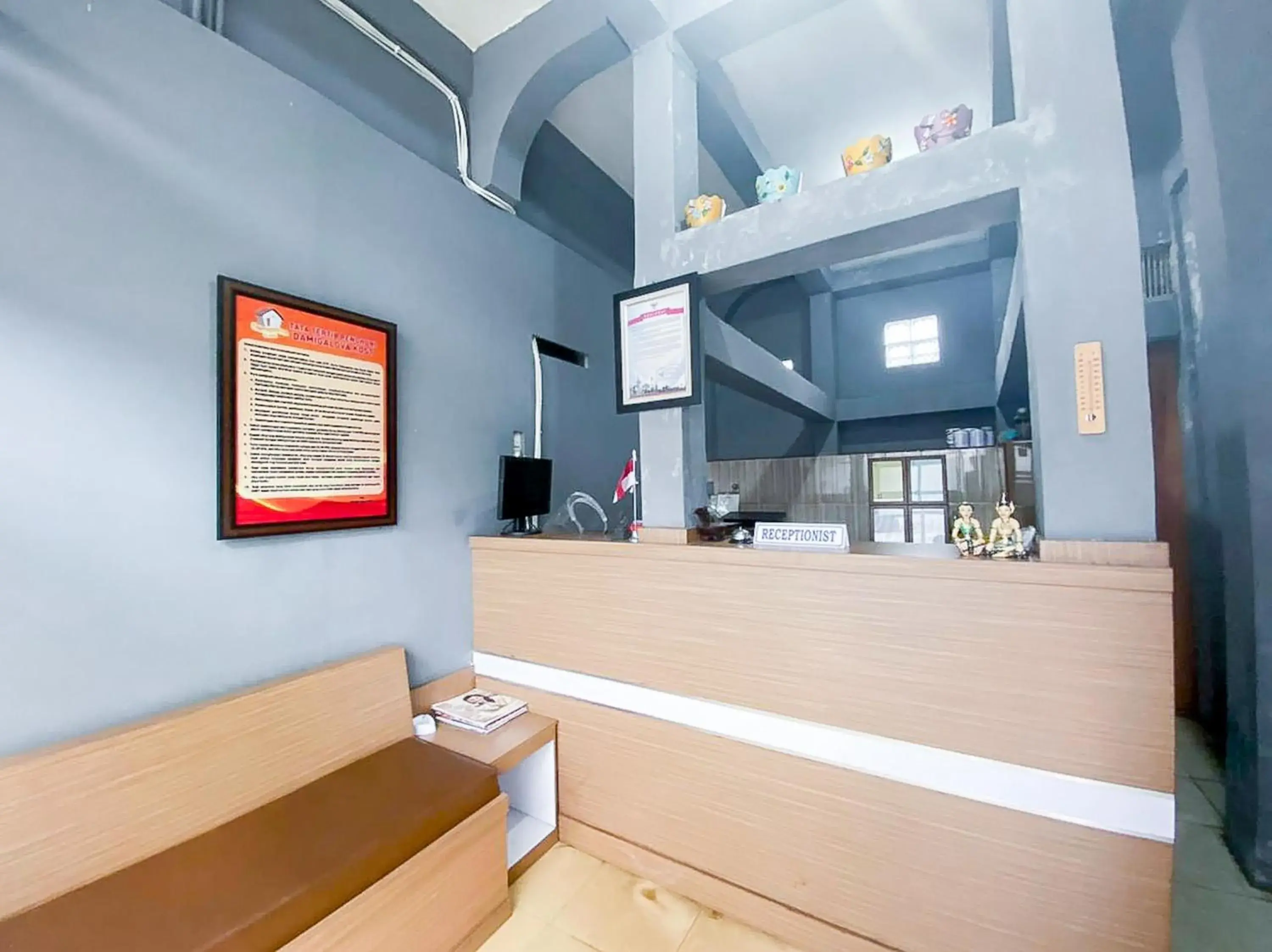 Damigalova Guest House Mitra RedDoorz Damigalova Guest House Mitra RedDoorz