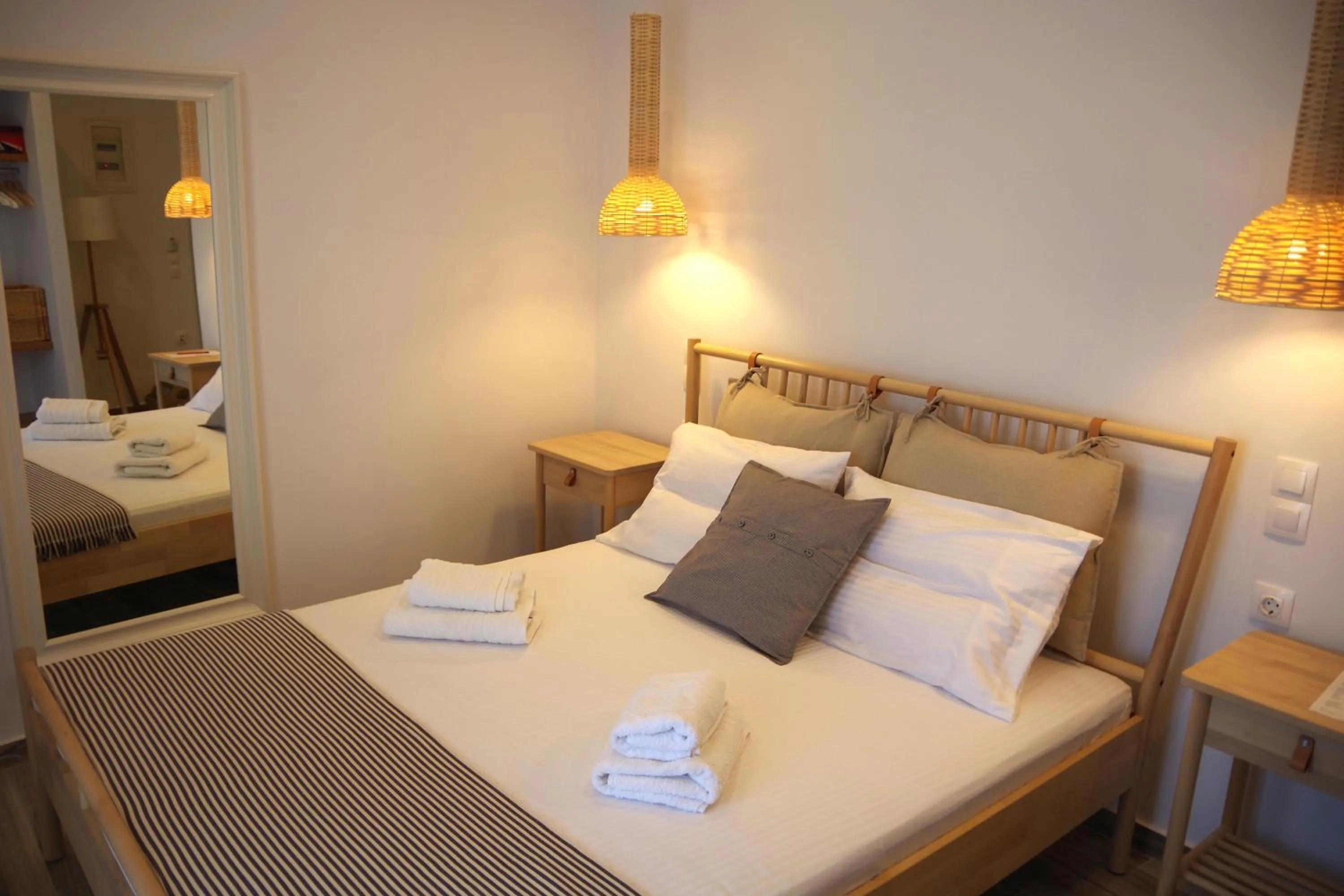 Bed in Xenios Zeus Apartments