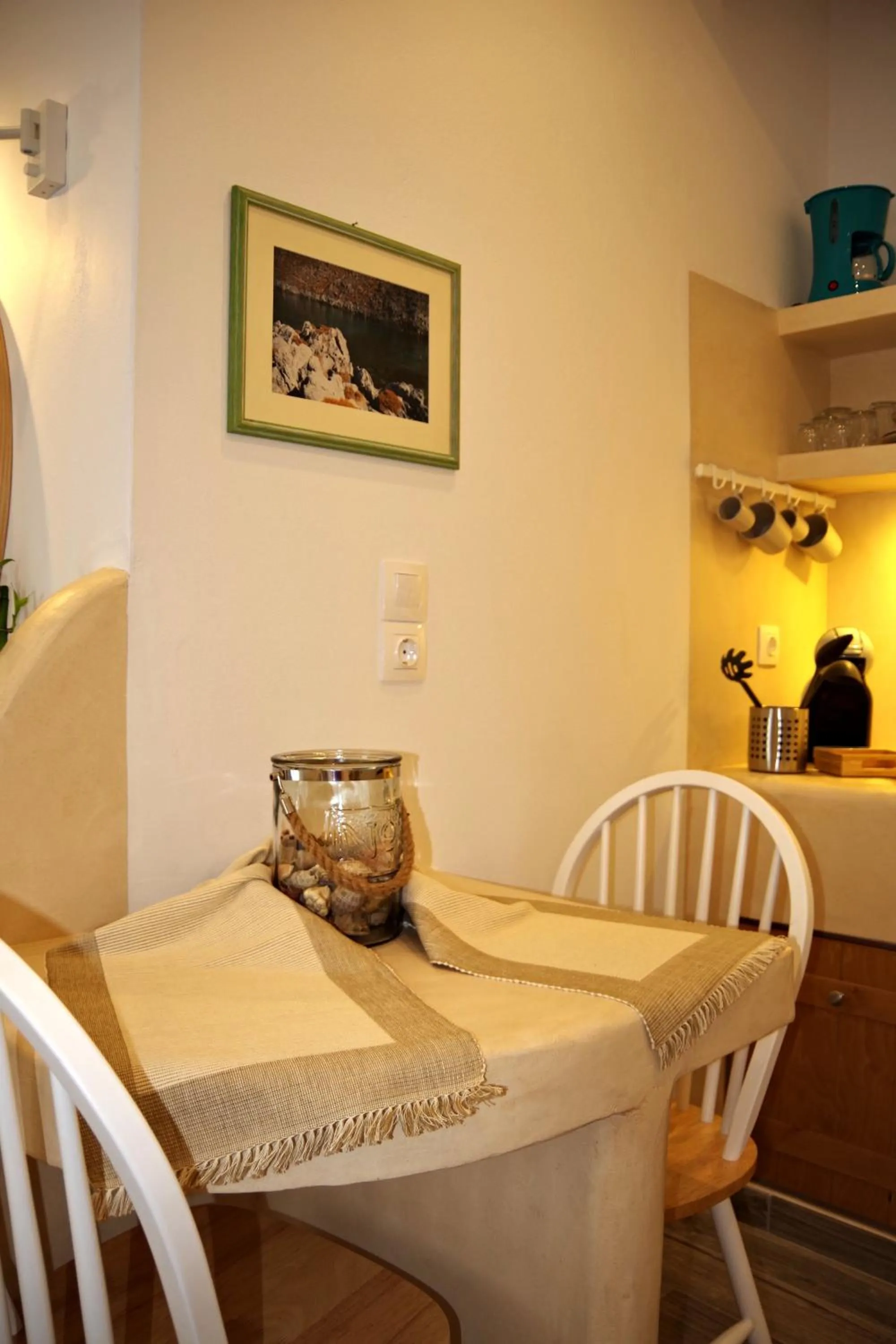 Dining area in Xenios Zeus Apartments
