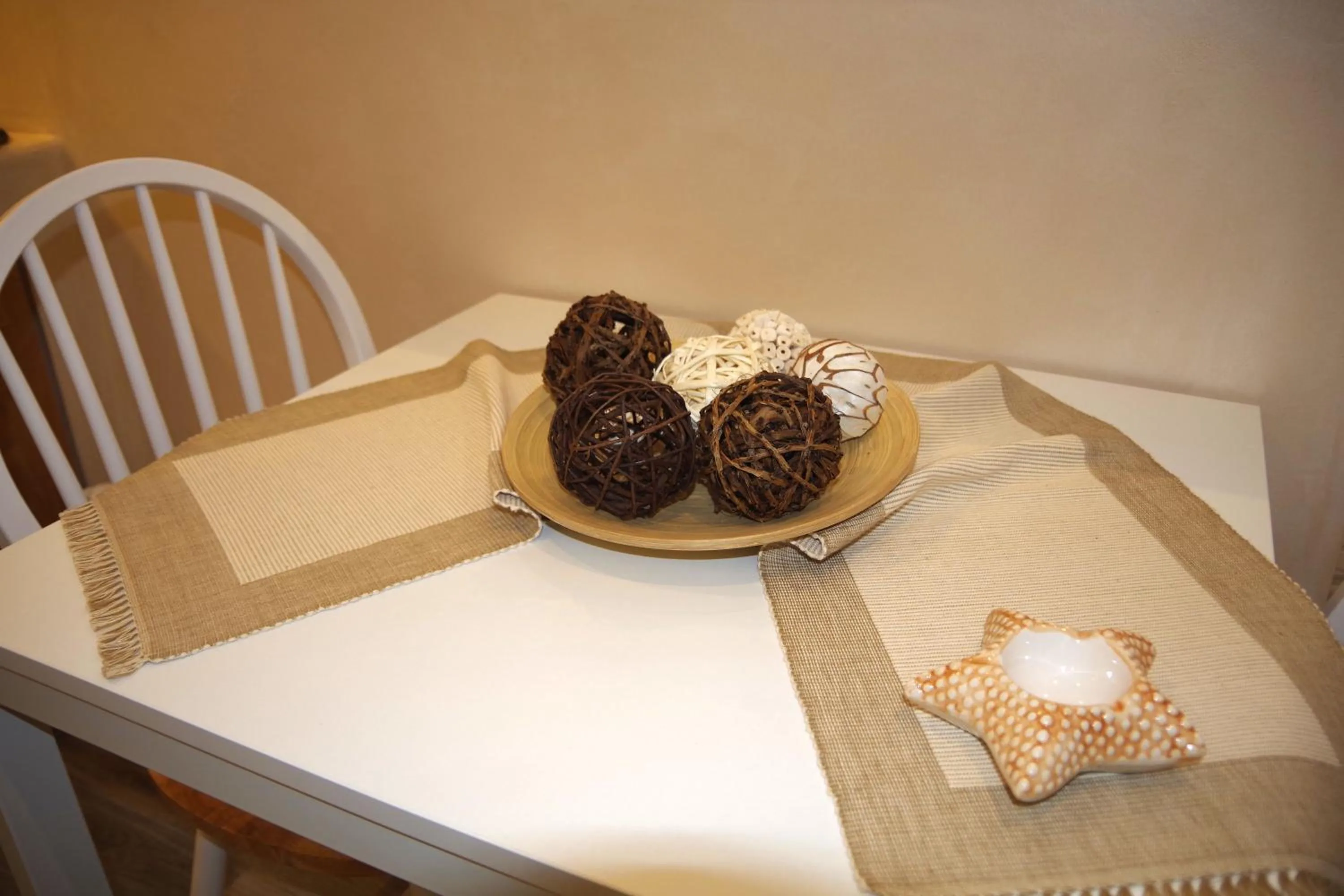 Dining area in Xenios Zeus Apartments
