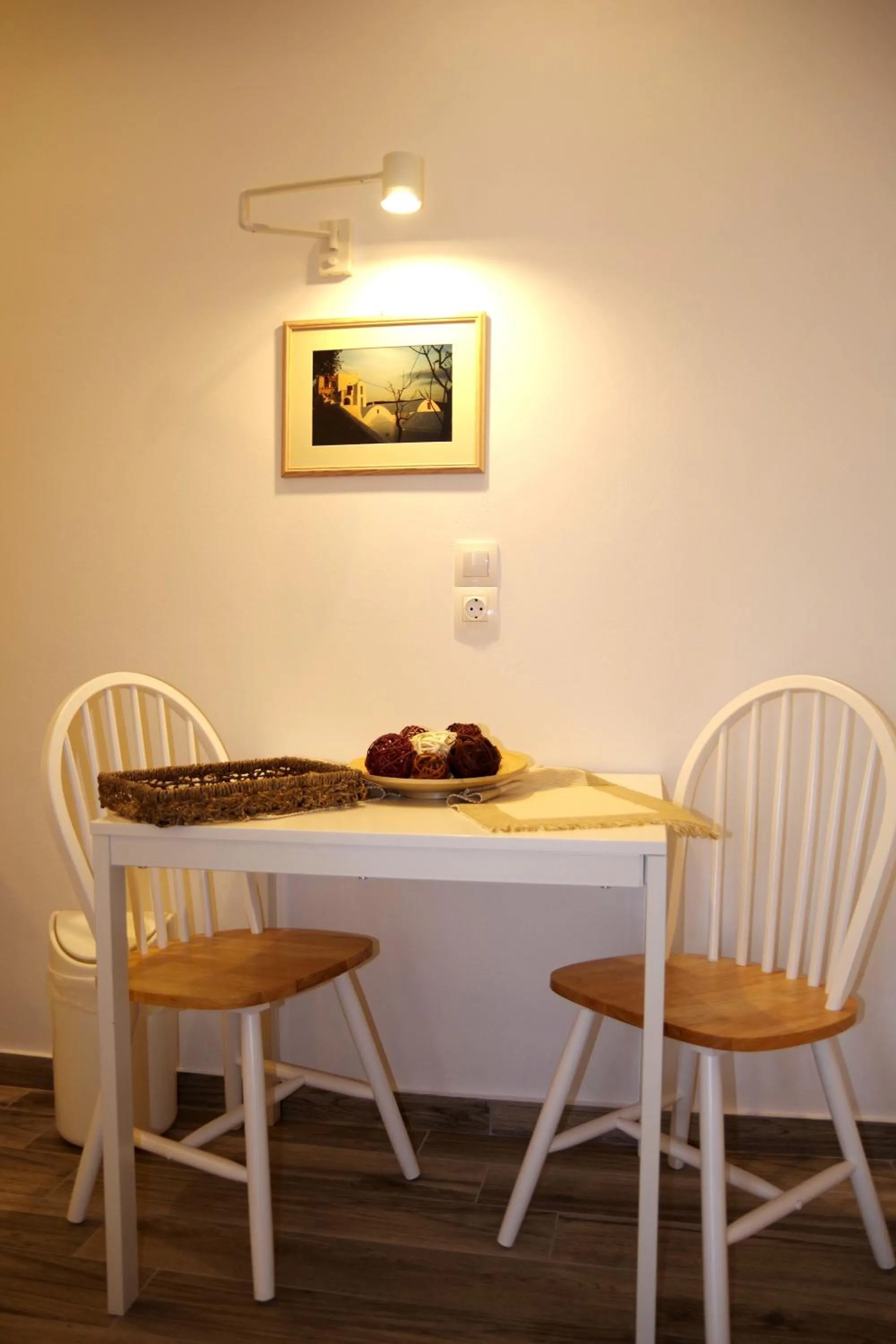 Dining area in Xenios Zeus Apartments