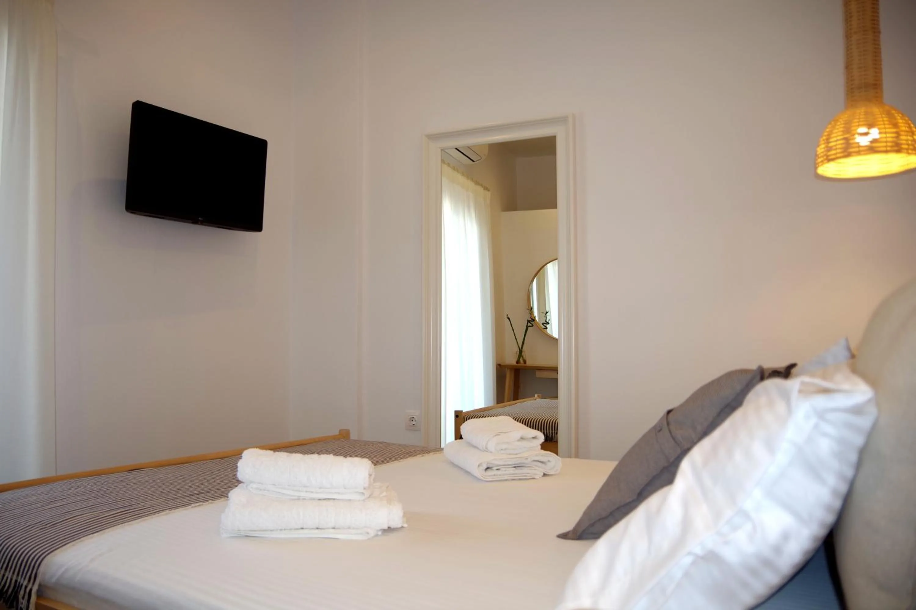 Bed in Xenios Zeus Apartments