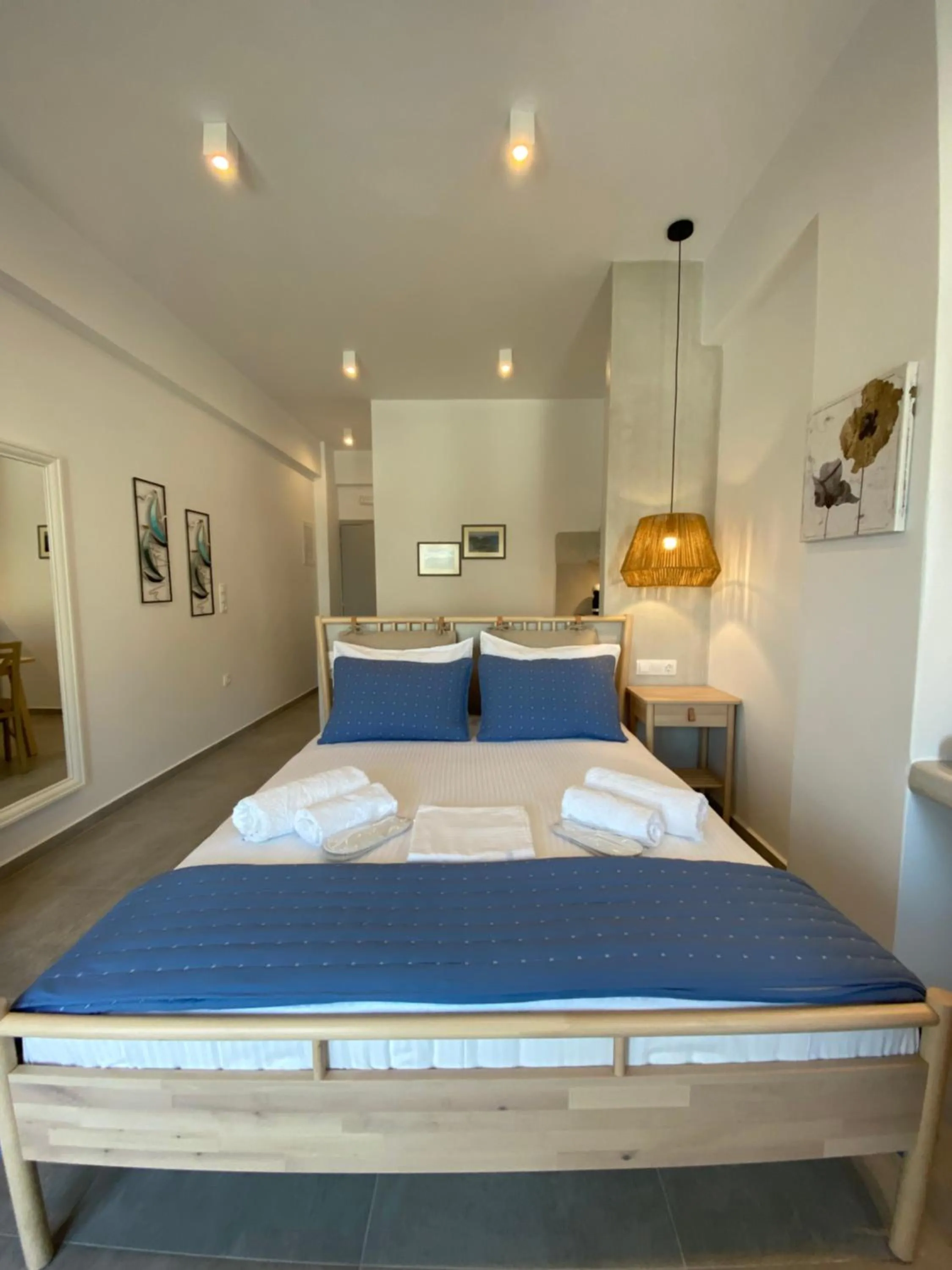 Bed in Xenios Zeus Apartments