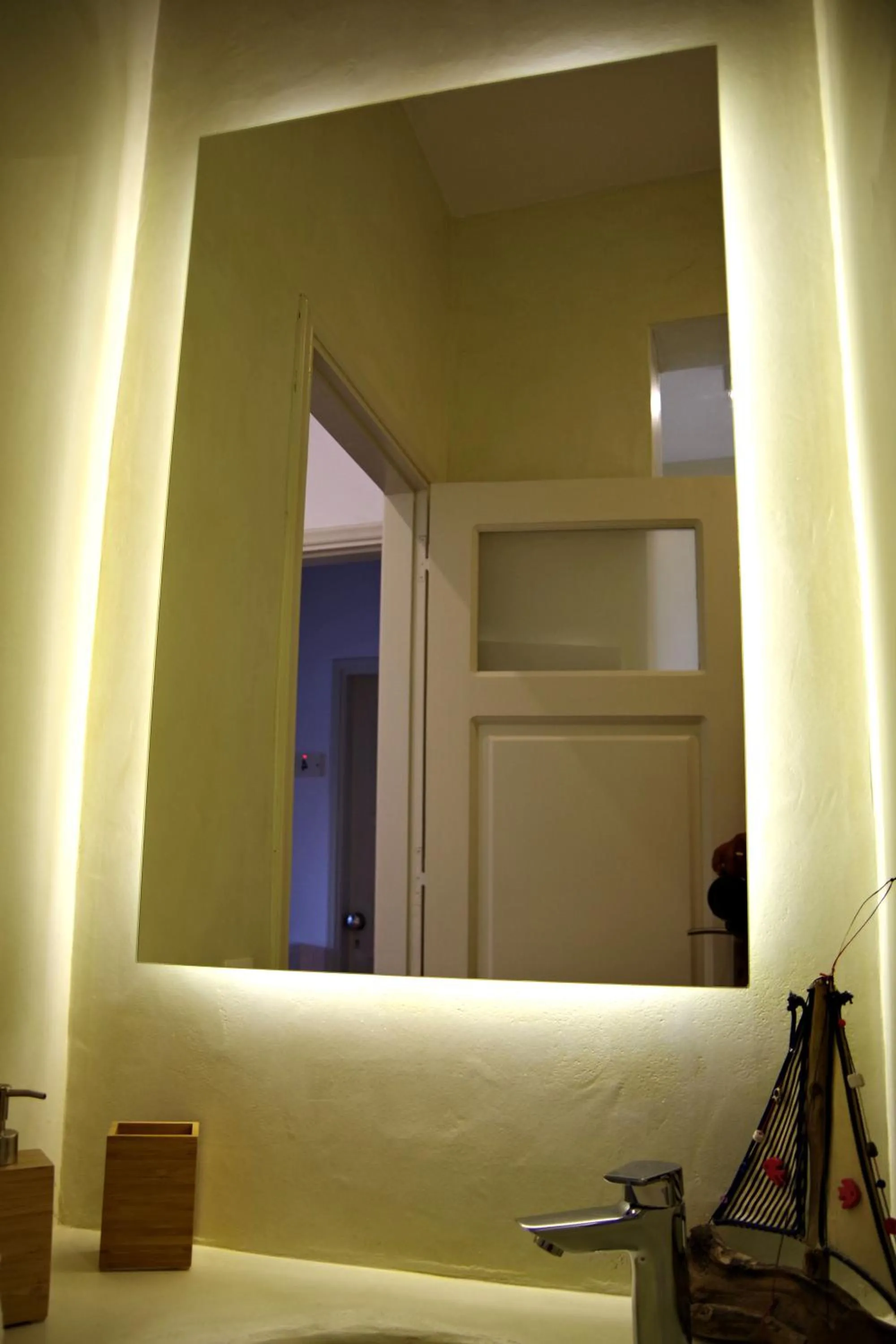 Toilet in Xenios Zeus Apartments