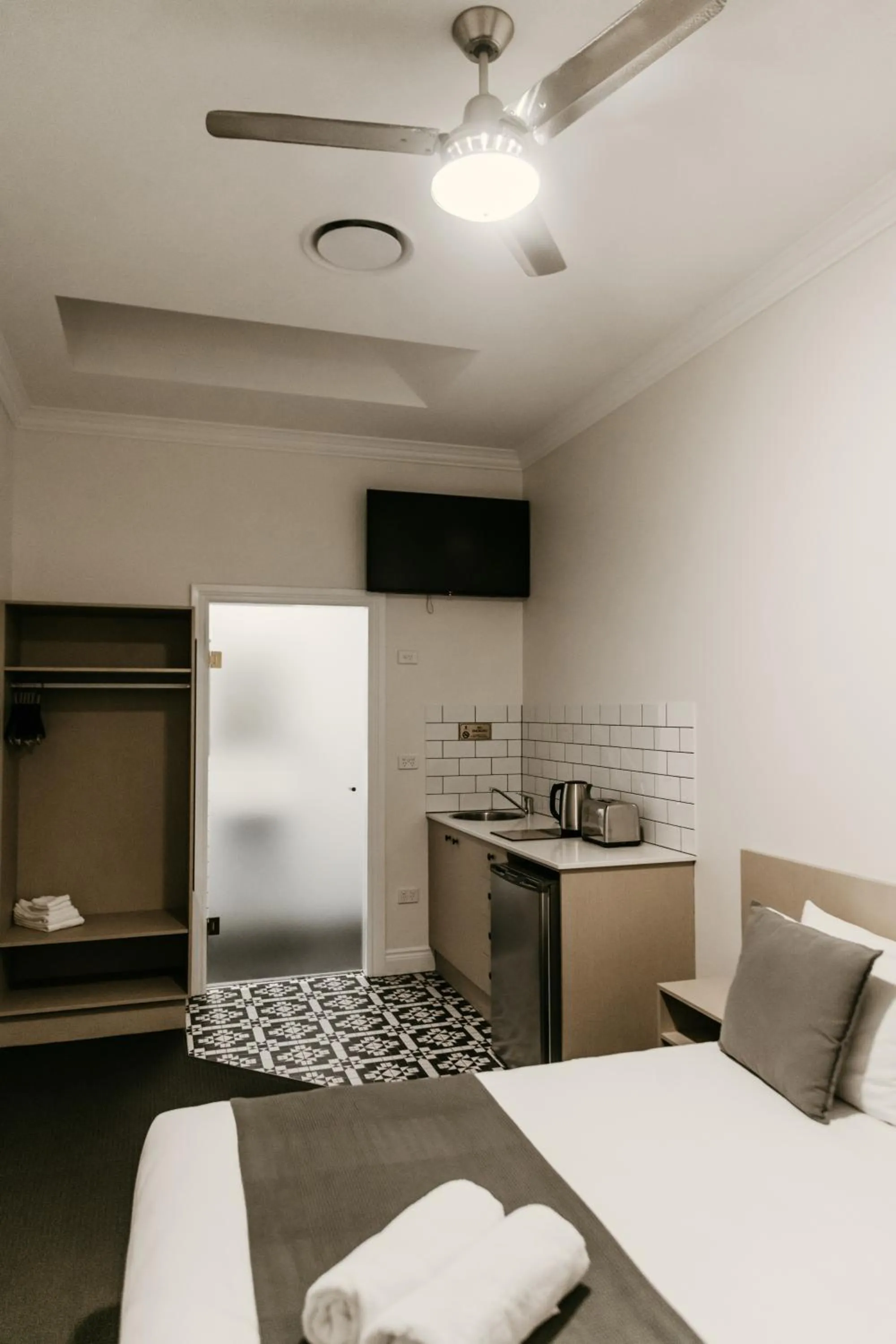 Bed in The Imperial Hotel