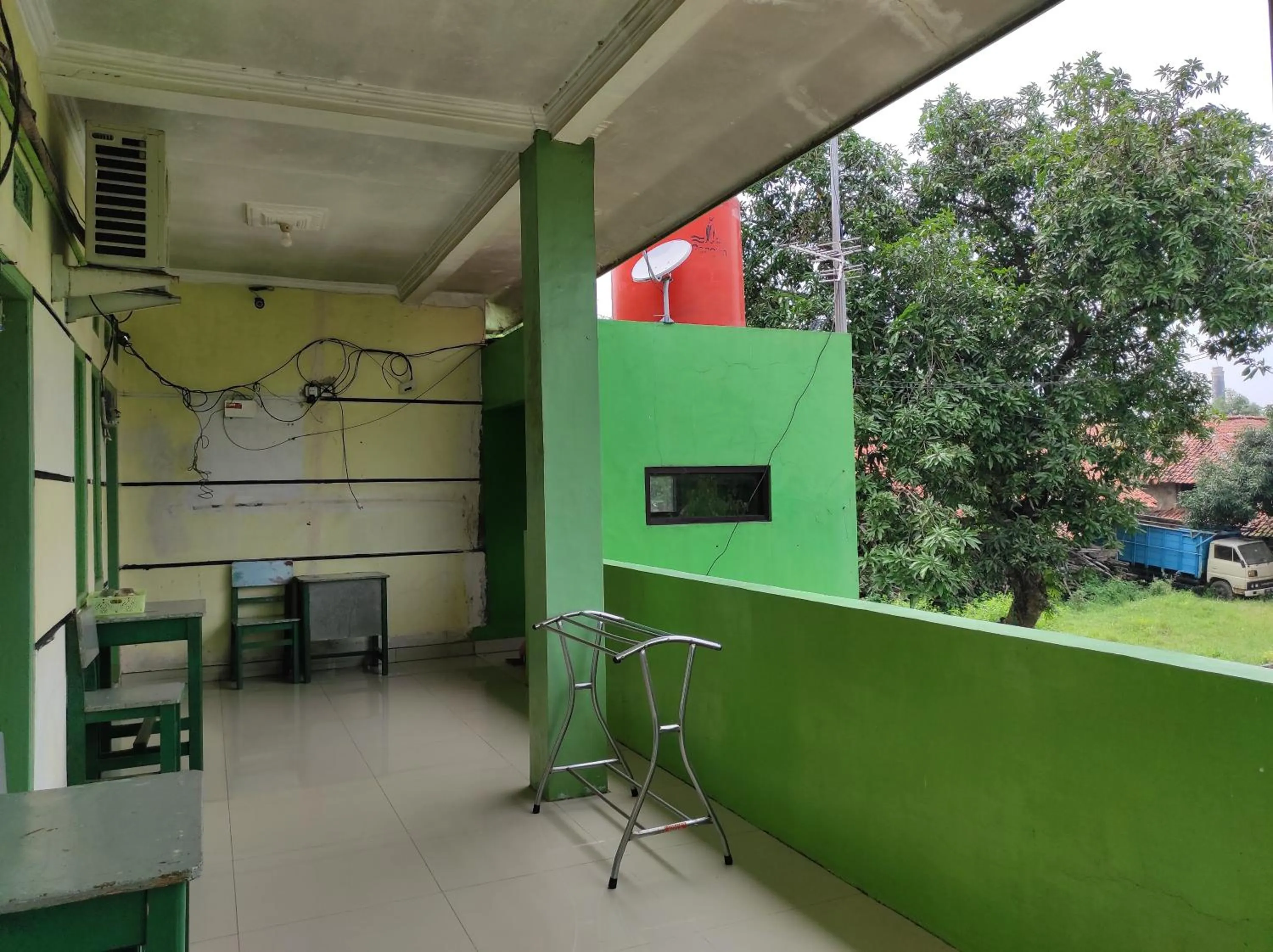 Lobby or reception in OYO 90333 Wisma Tenang Jaya Syariah