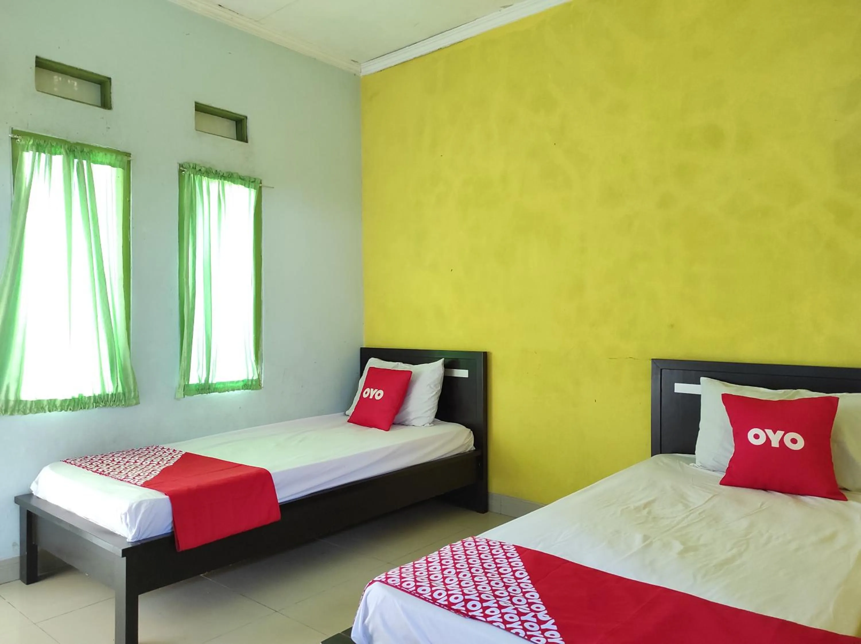 Bedroom, Bed in OYO 90333 Wisma Tenang Jaya Syariah