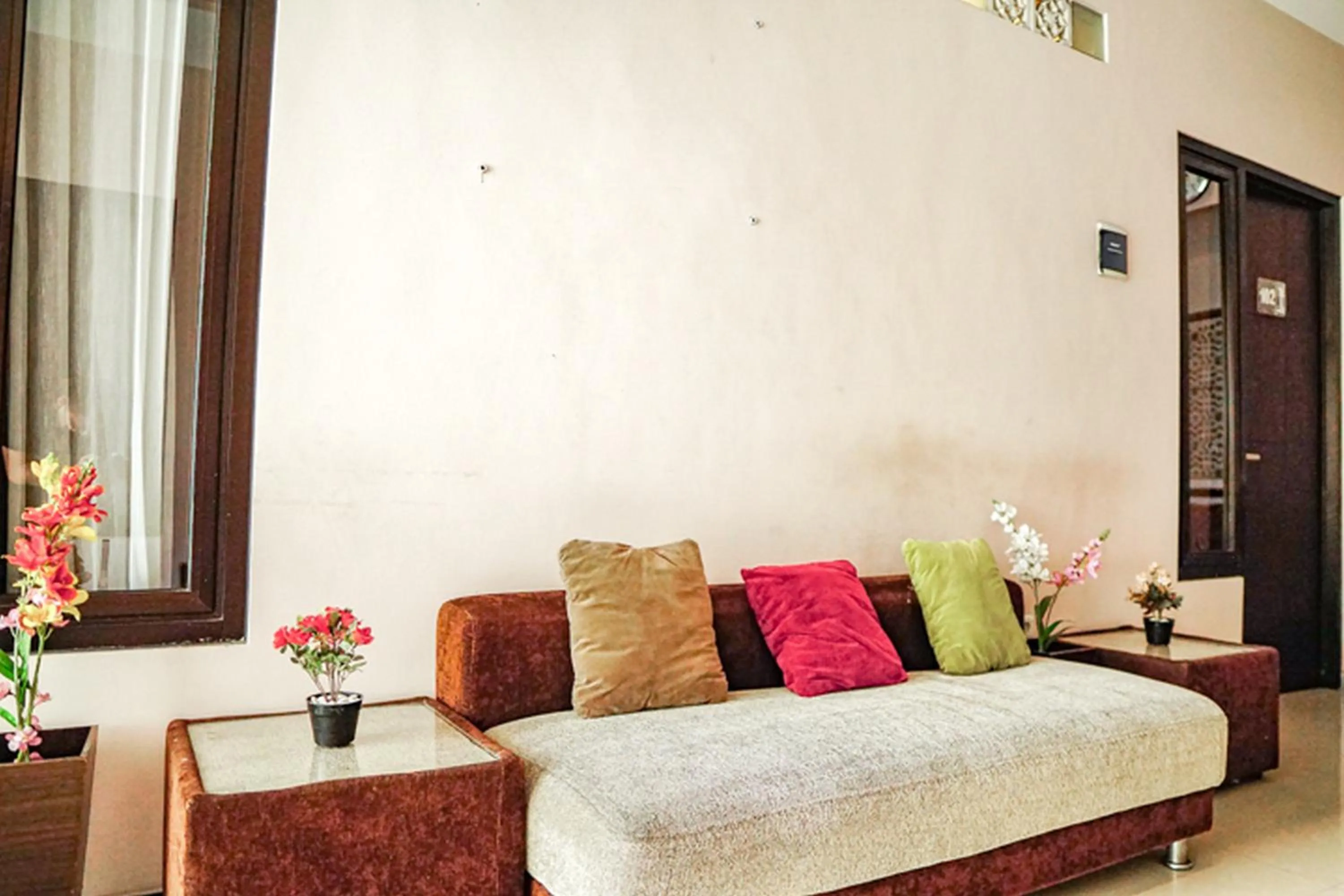 Audah Syariah Residence Mitra RedDoorz