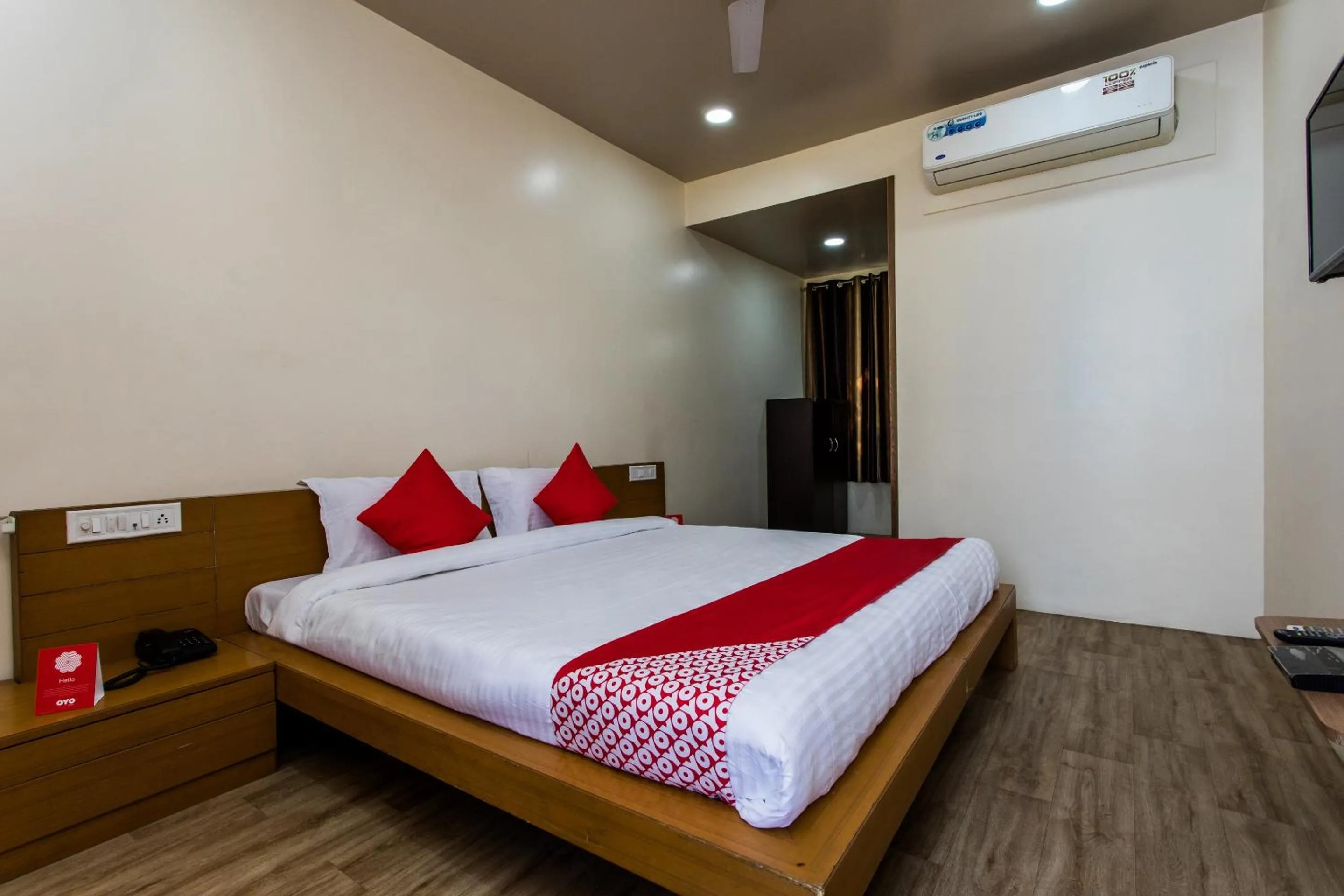 Bedroom, Bed in OYO 11929 Hotel Ridhi Sidhi