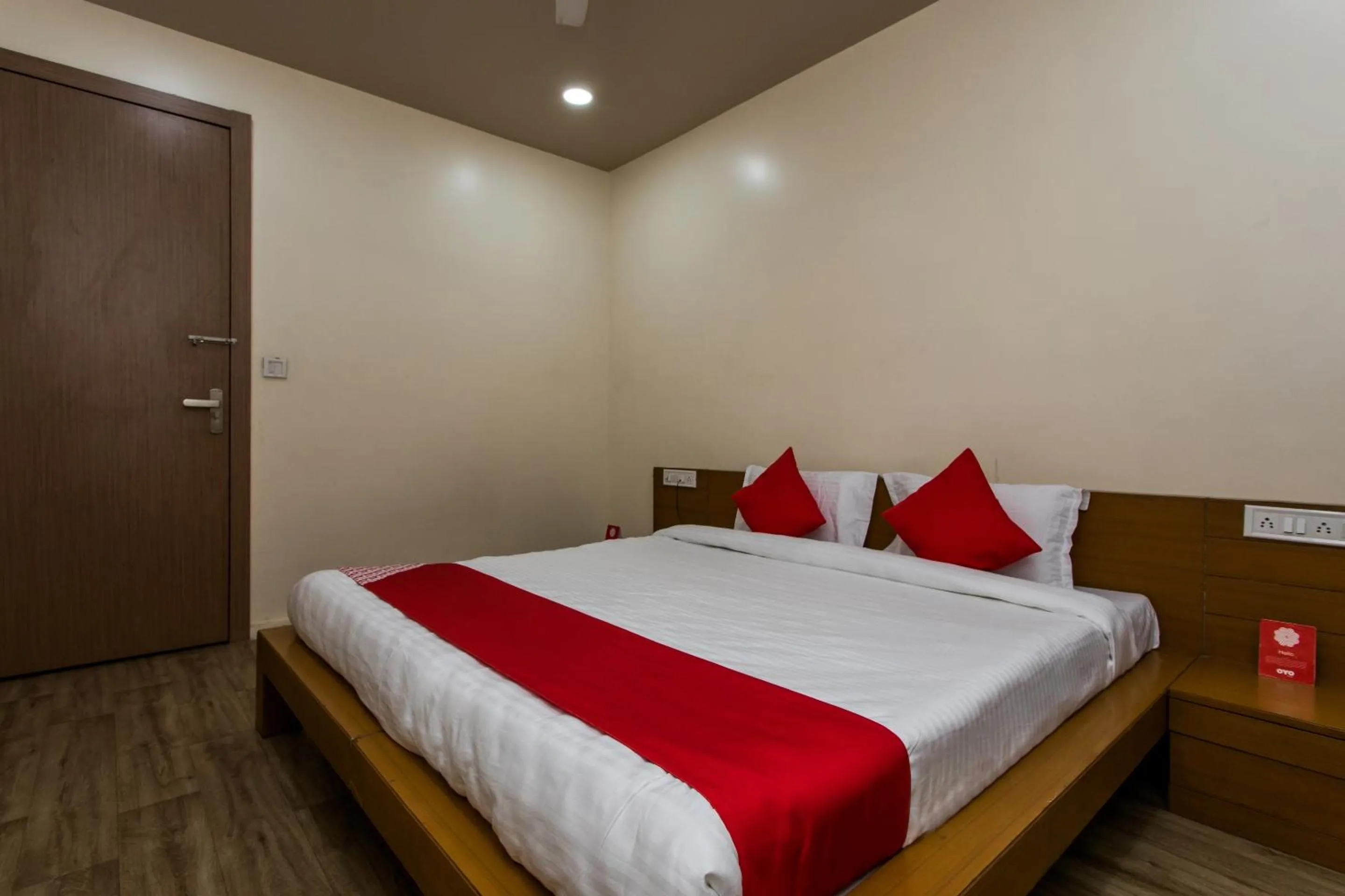 Bedroom, Bed in OYO 11929 Hotel Ridhi Sidhi